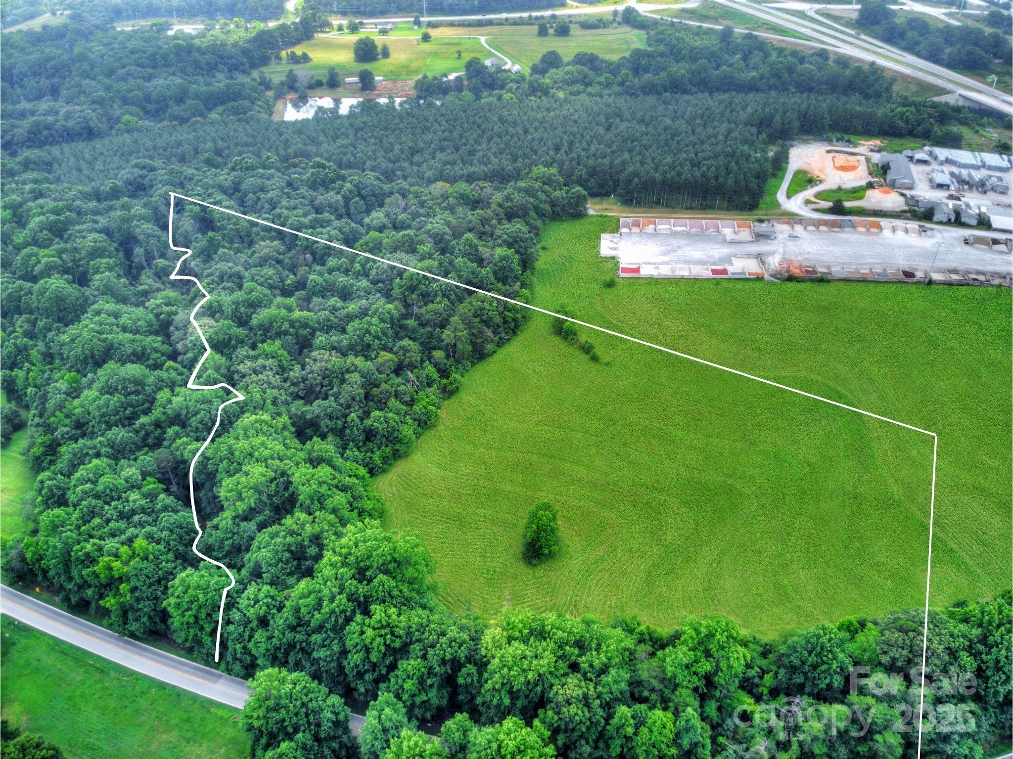 1416 Airport Road Property Photo 10