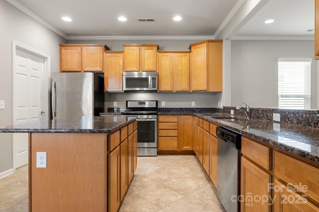 1031 Fants Grove Lane Property Photo 8