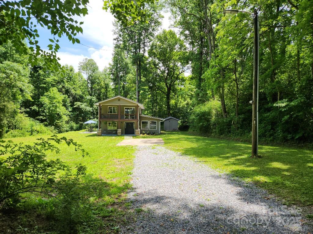 283 Robin Drive Property Photo 2