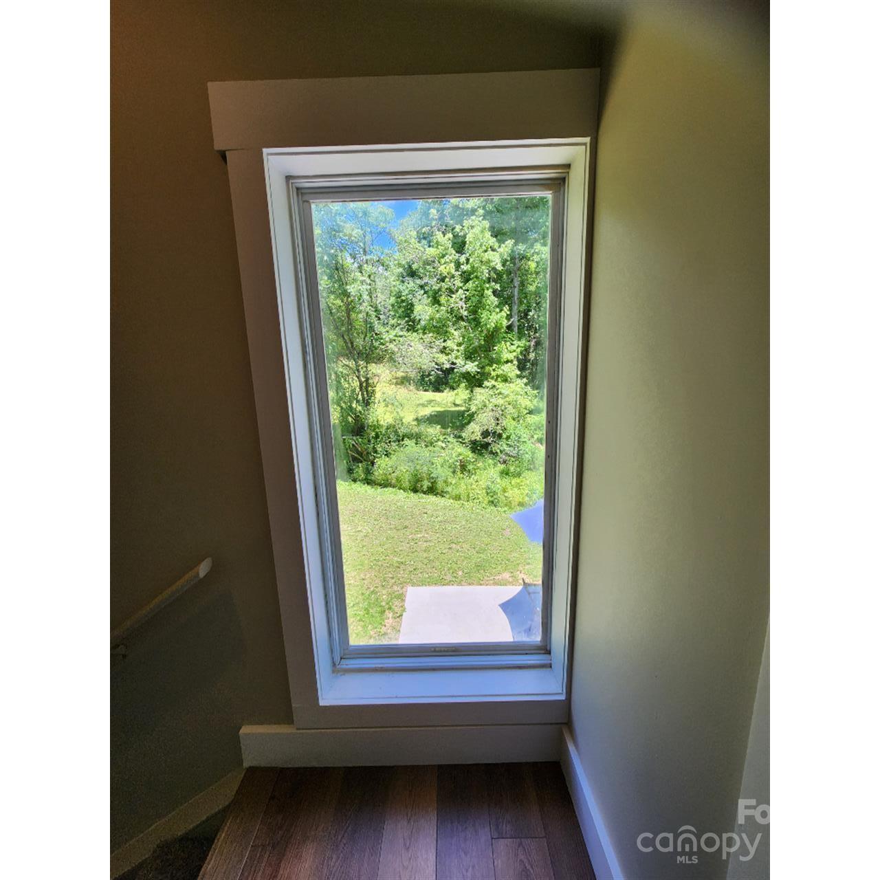283 Robin Drive Property Photo 17