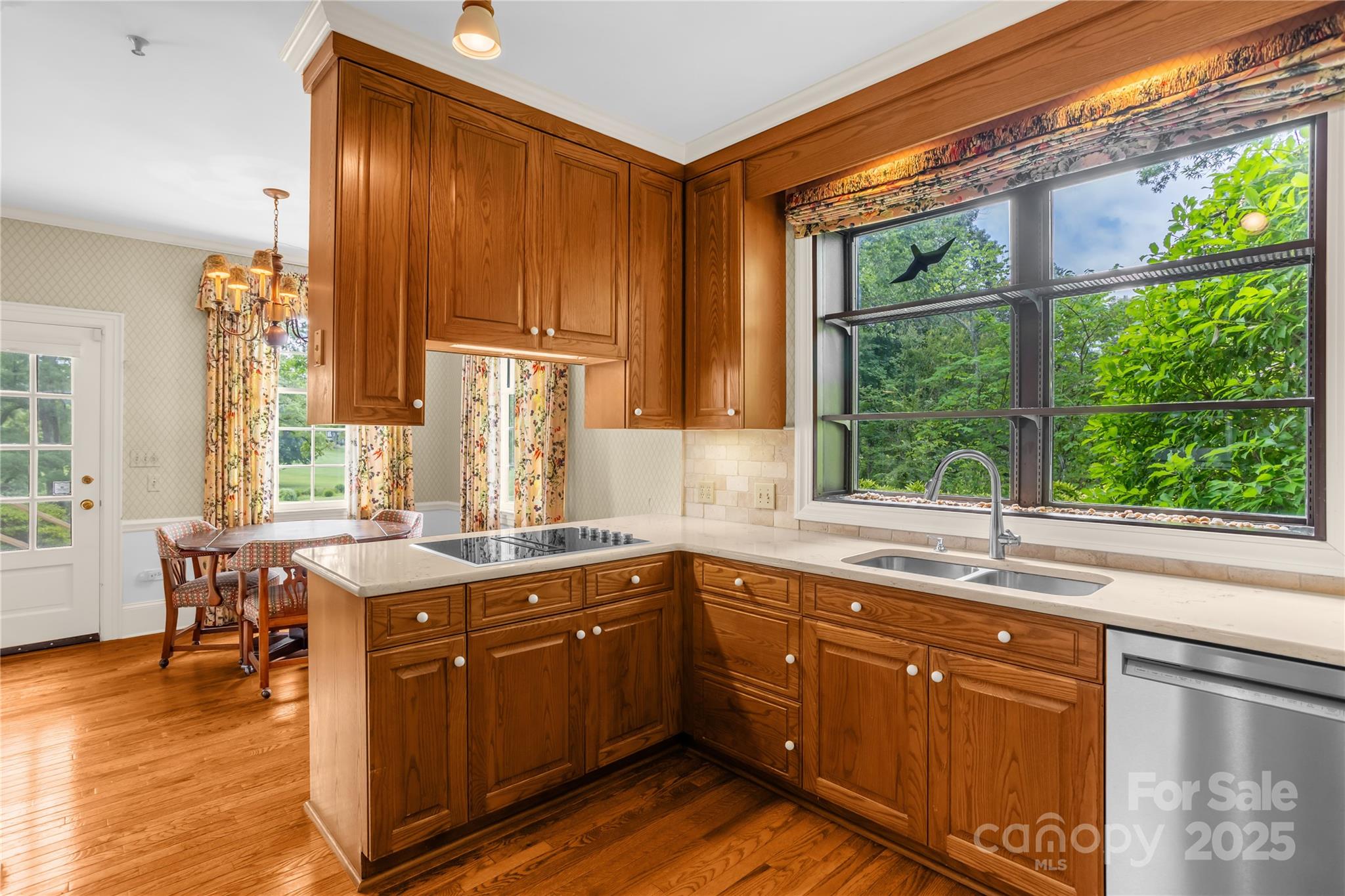 11 Pine Tree Road Property Photo 11