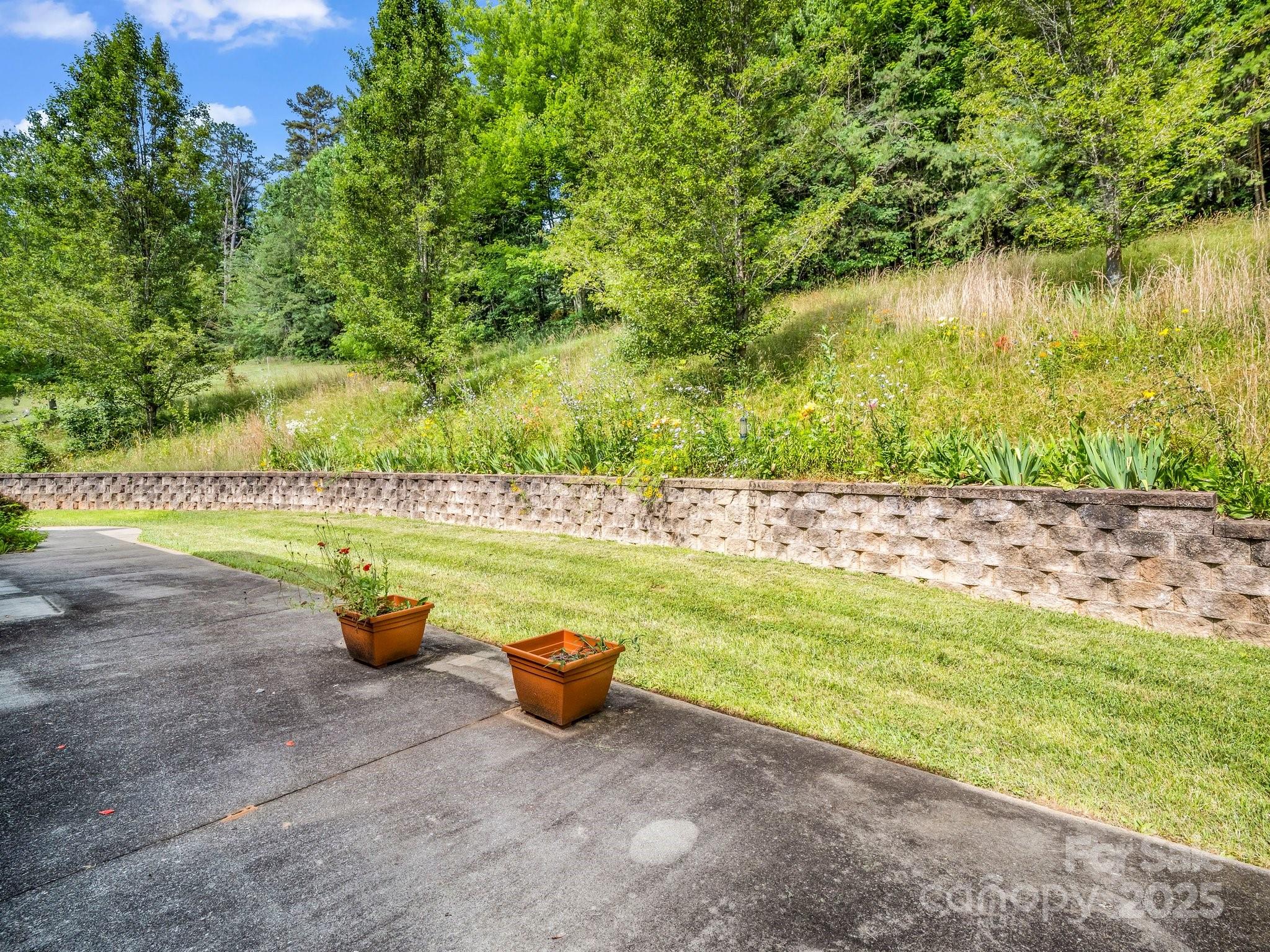 124 Shadow View Drive Property Photo 29