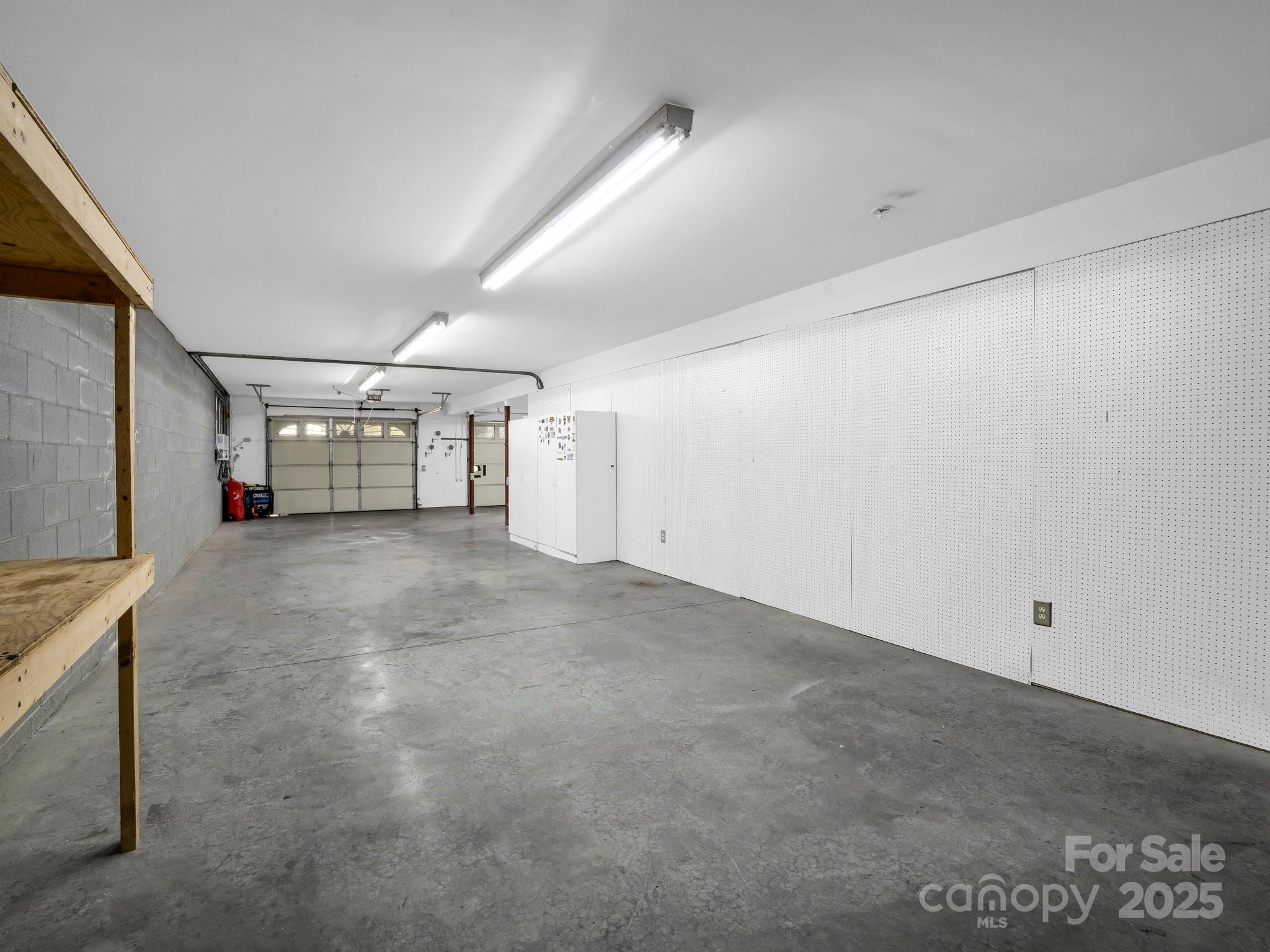 124 Shadow View Drive Property Photo 39