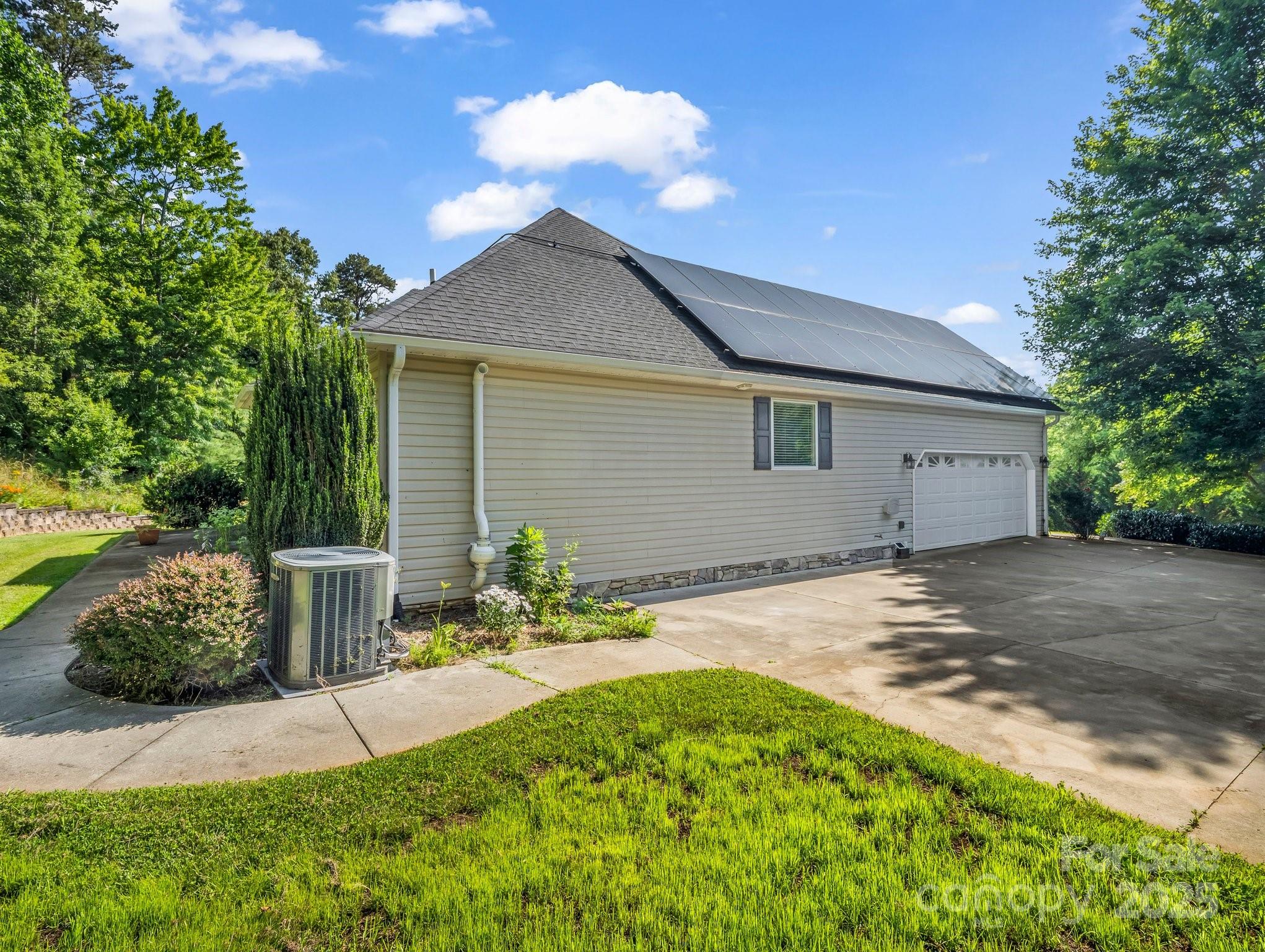 124 Shadow View Drive Property Photo 42