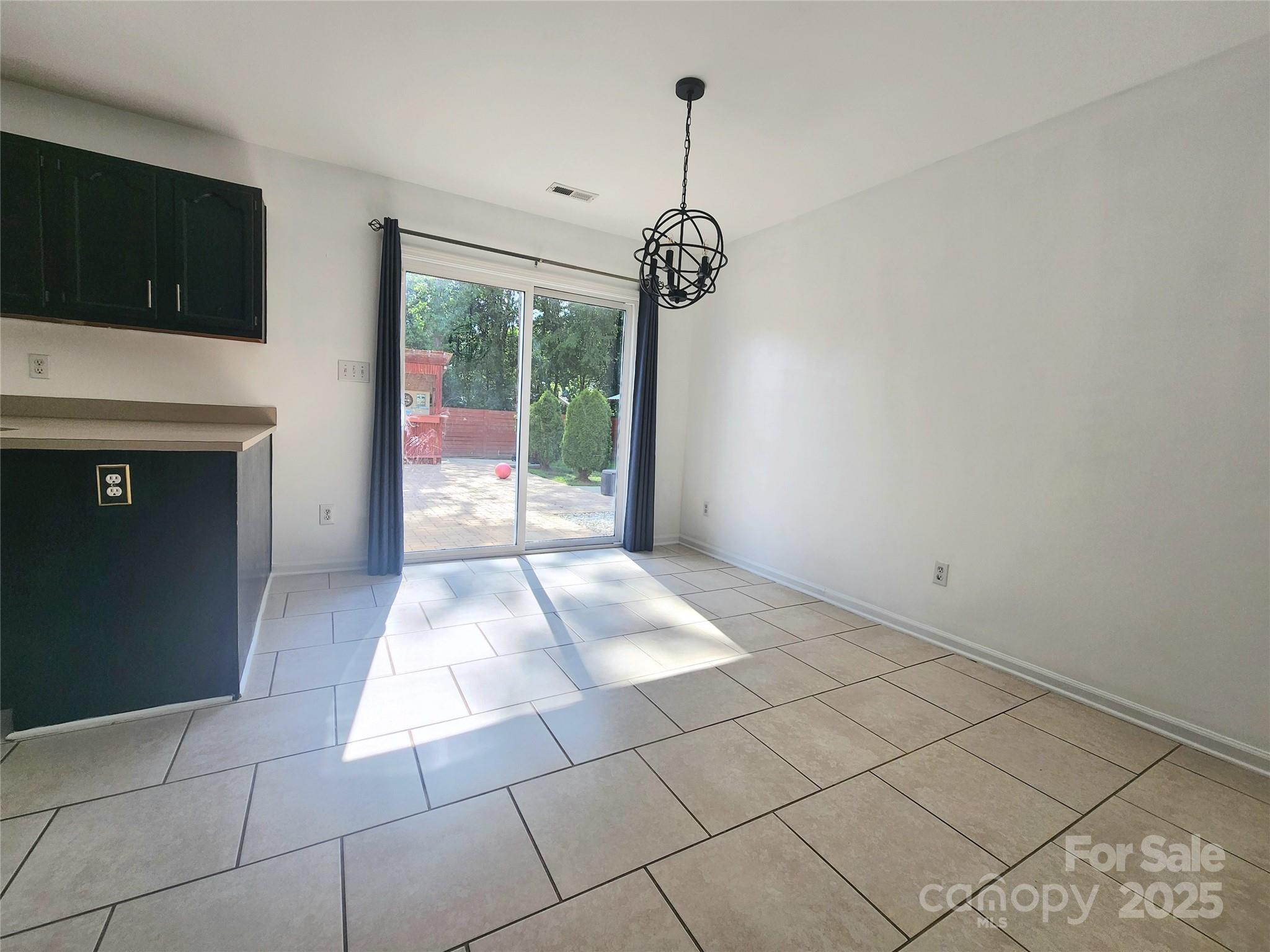 3108 Leicester Drive Property Photo 12