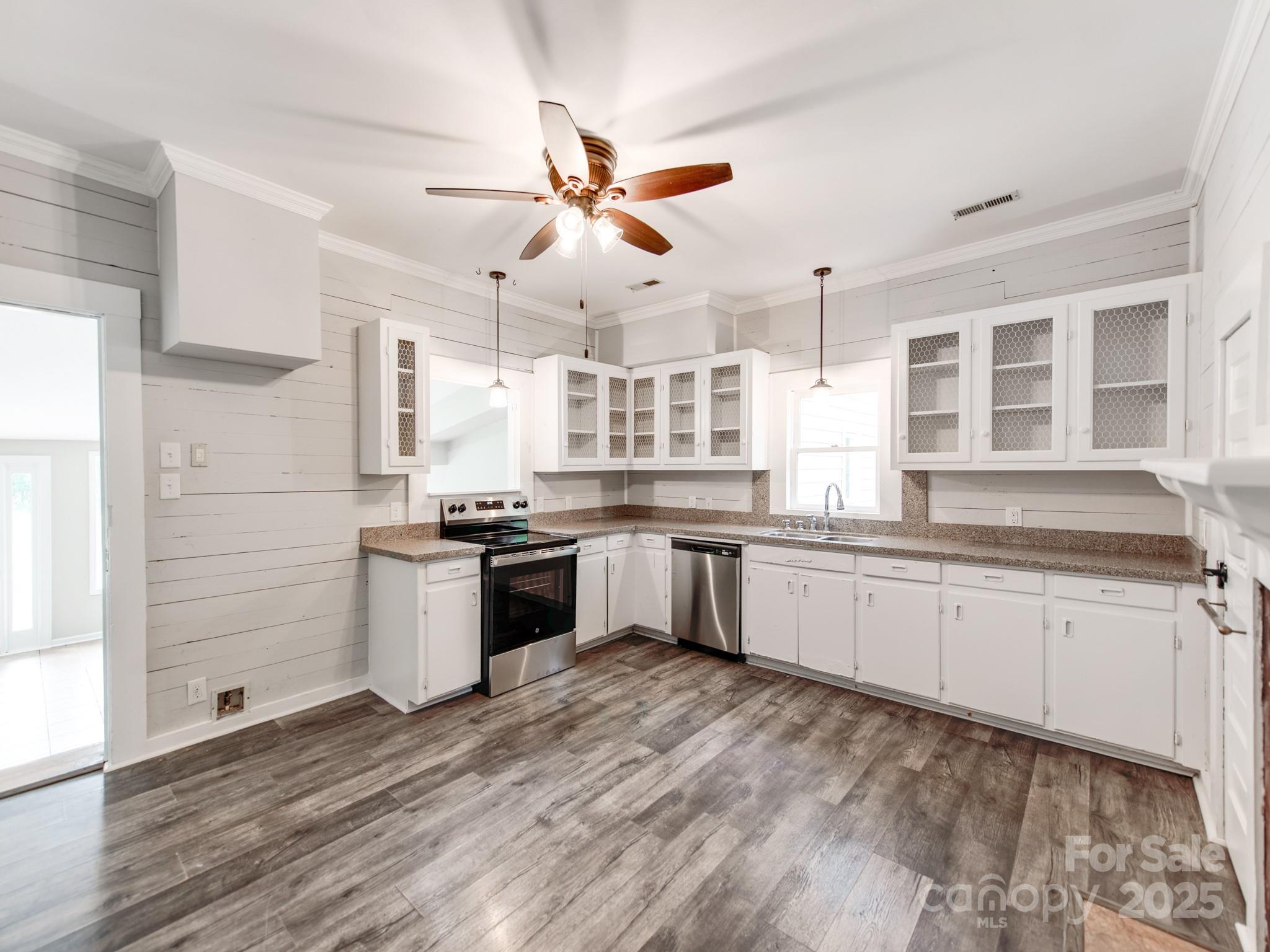 3607 Austin Road Property Photo 7
