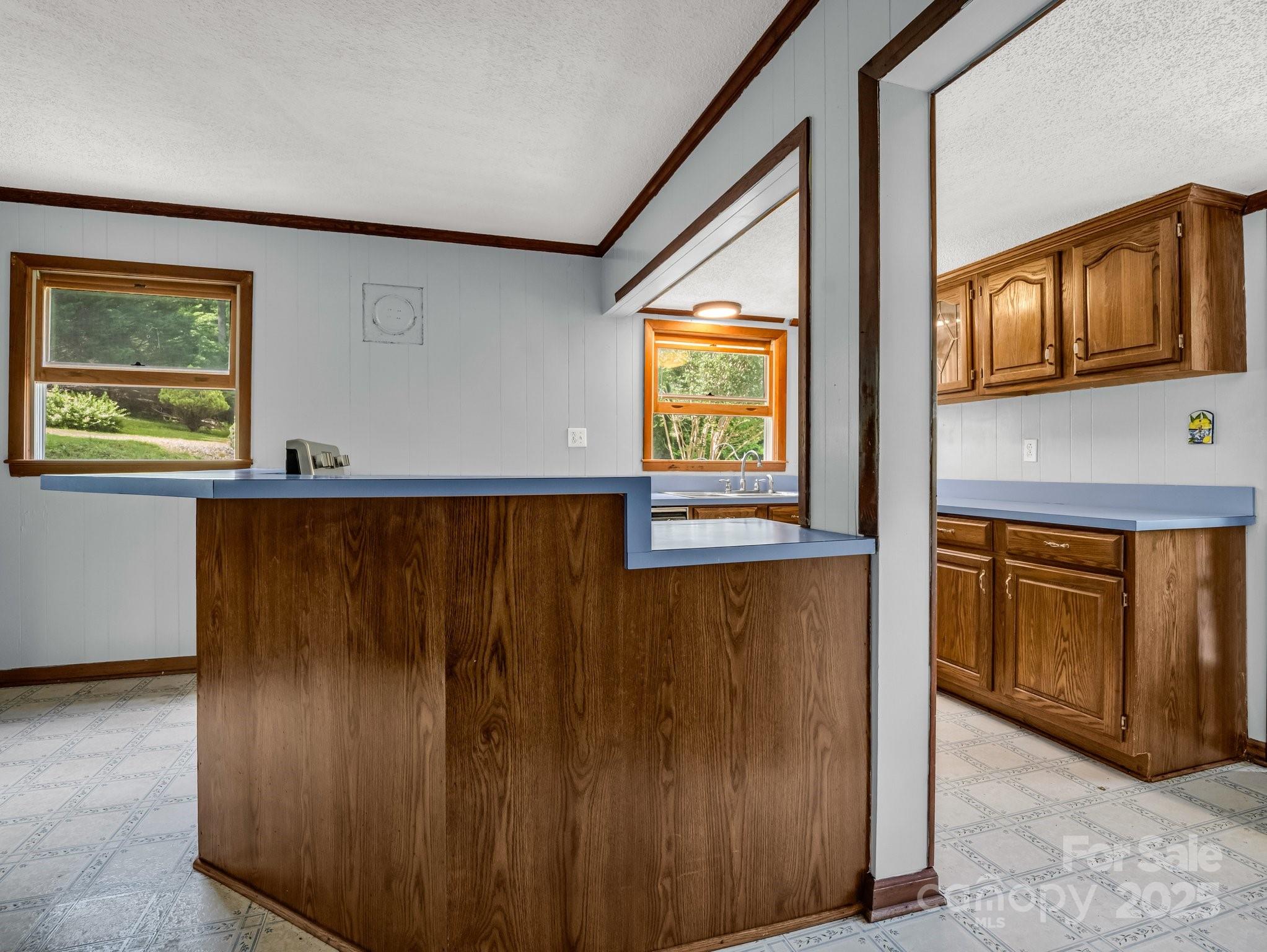 1111 Bills Creek Road Property Photo 9