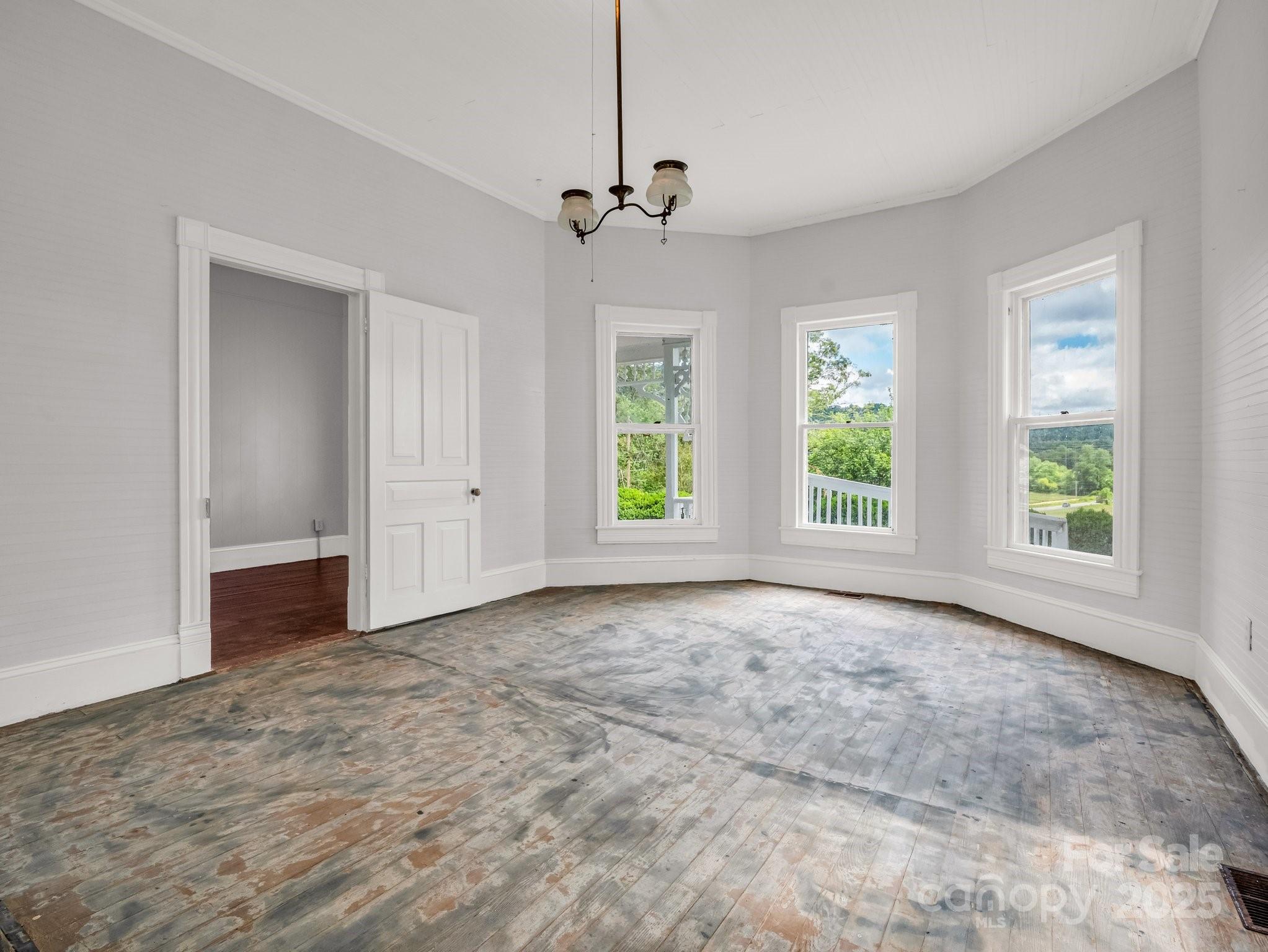 1111 Bills Creek Road Property Photo 14