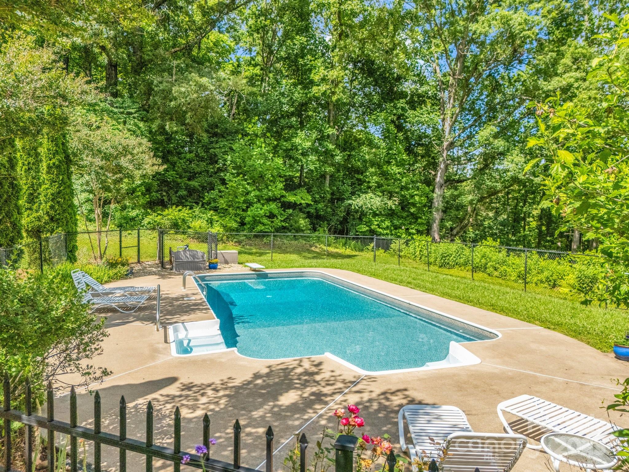 1111 Bills Creek Road Property Photo 37
