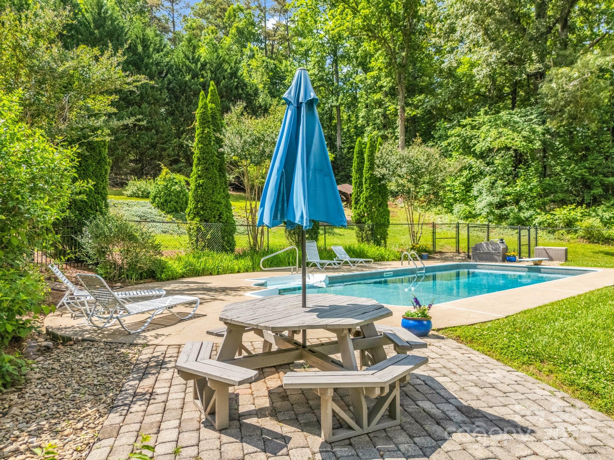 1111 Bills Creek Road Property Photo 39