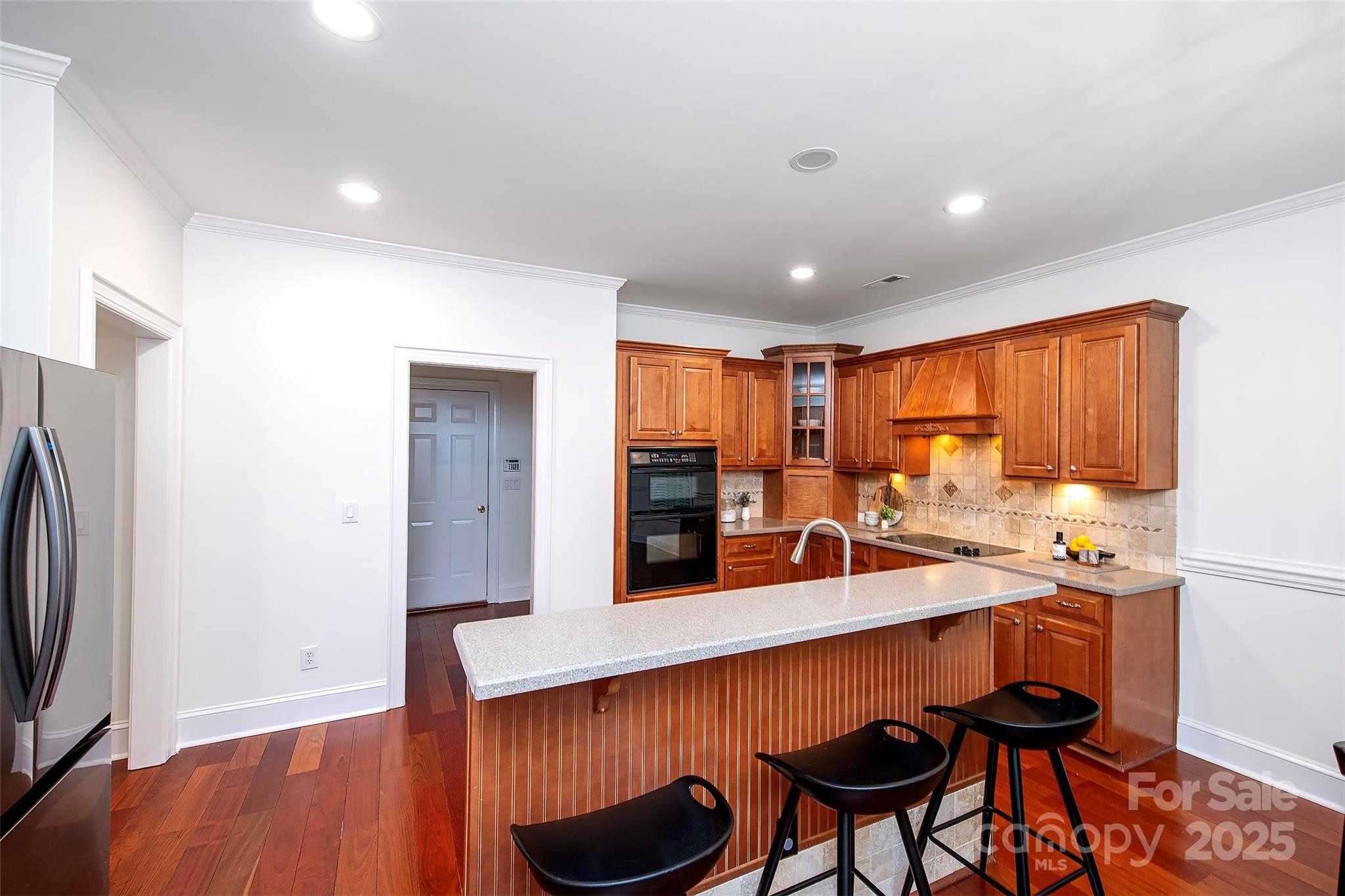 7554 Bluestar Lane Property Photo 10