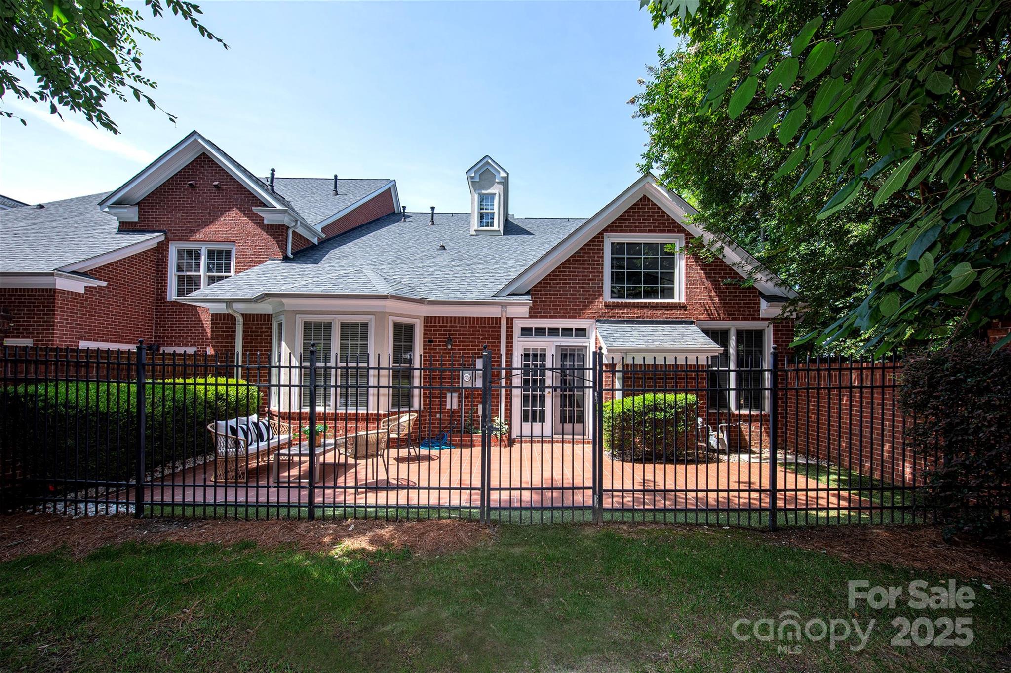 7554 Bluestar Lane Property Photo 32