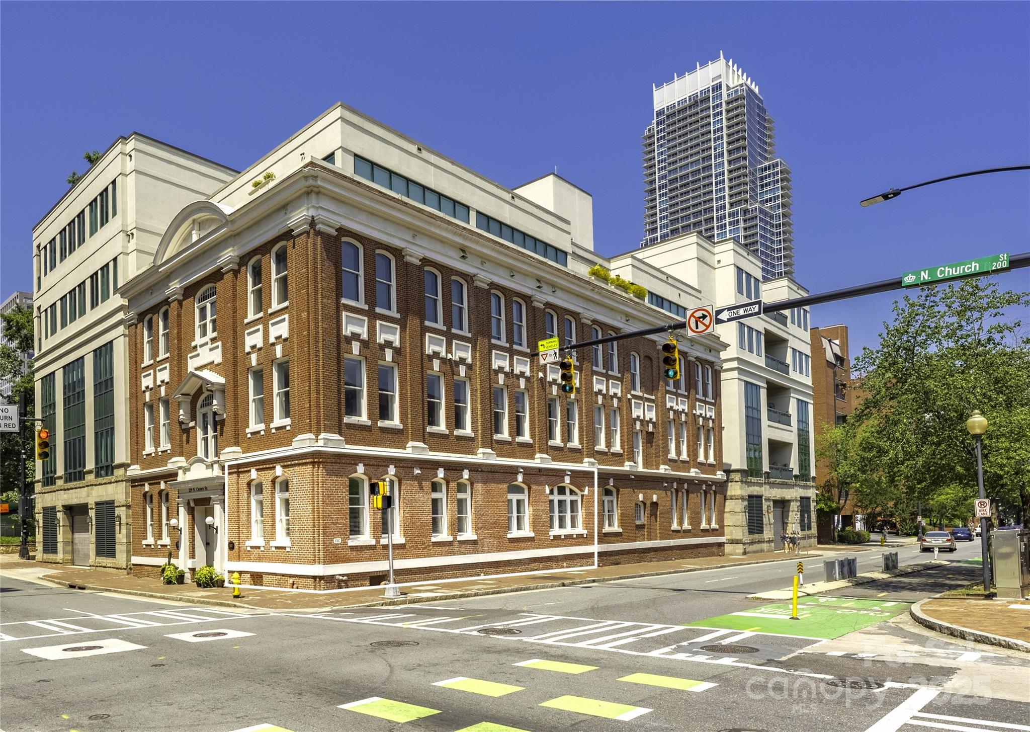 229 N Church Street 100 Property Photo 1