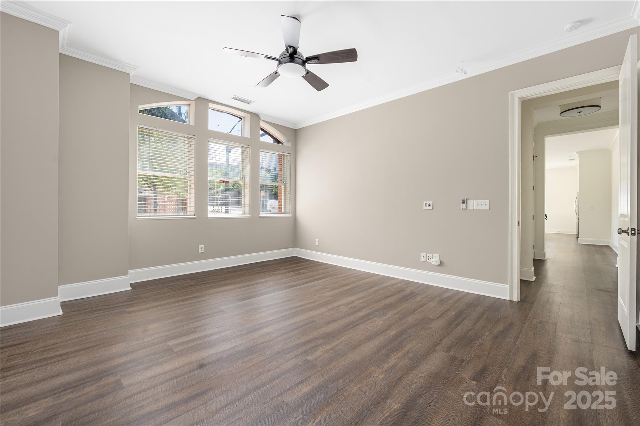 229 N Church Street 100 Property Photo 7