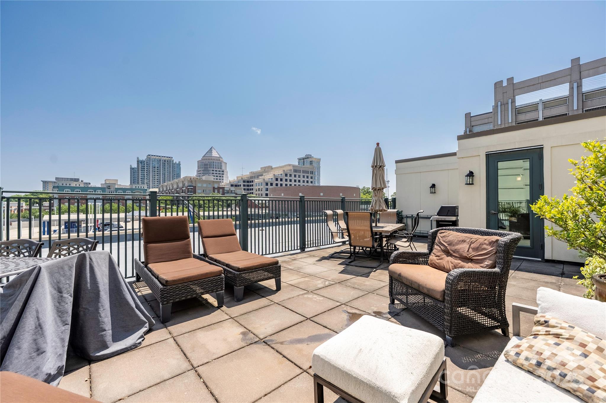 229 N Church Street 100 Property Photo 37