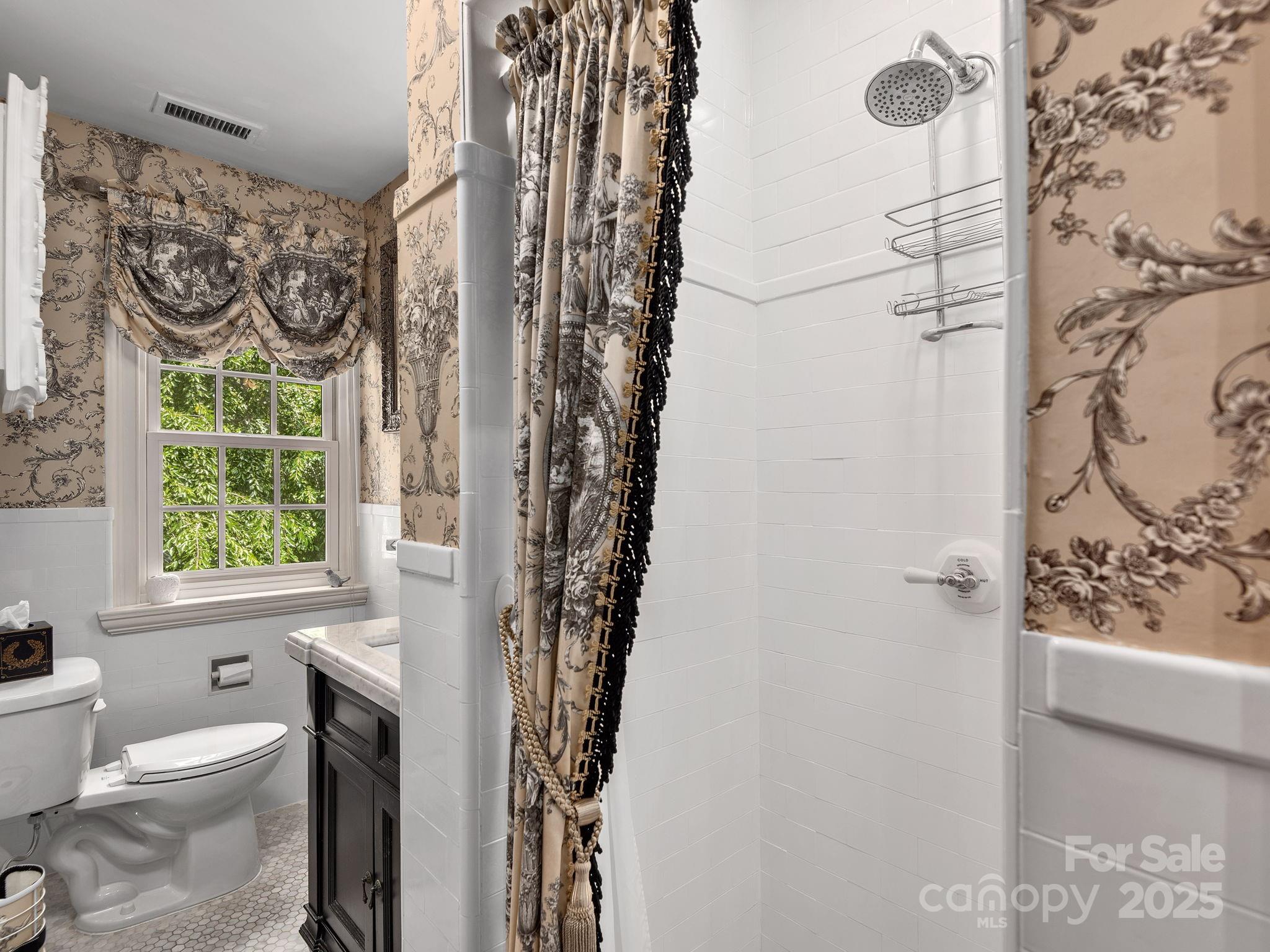 185 Macon Avenue B10 Property Photo 29