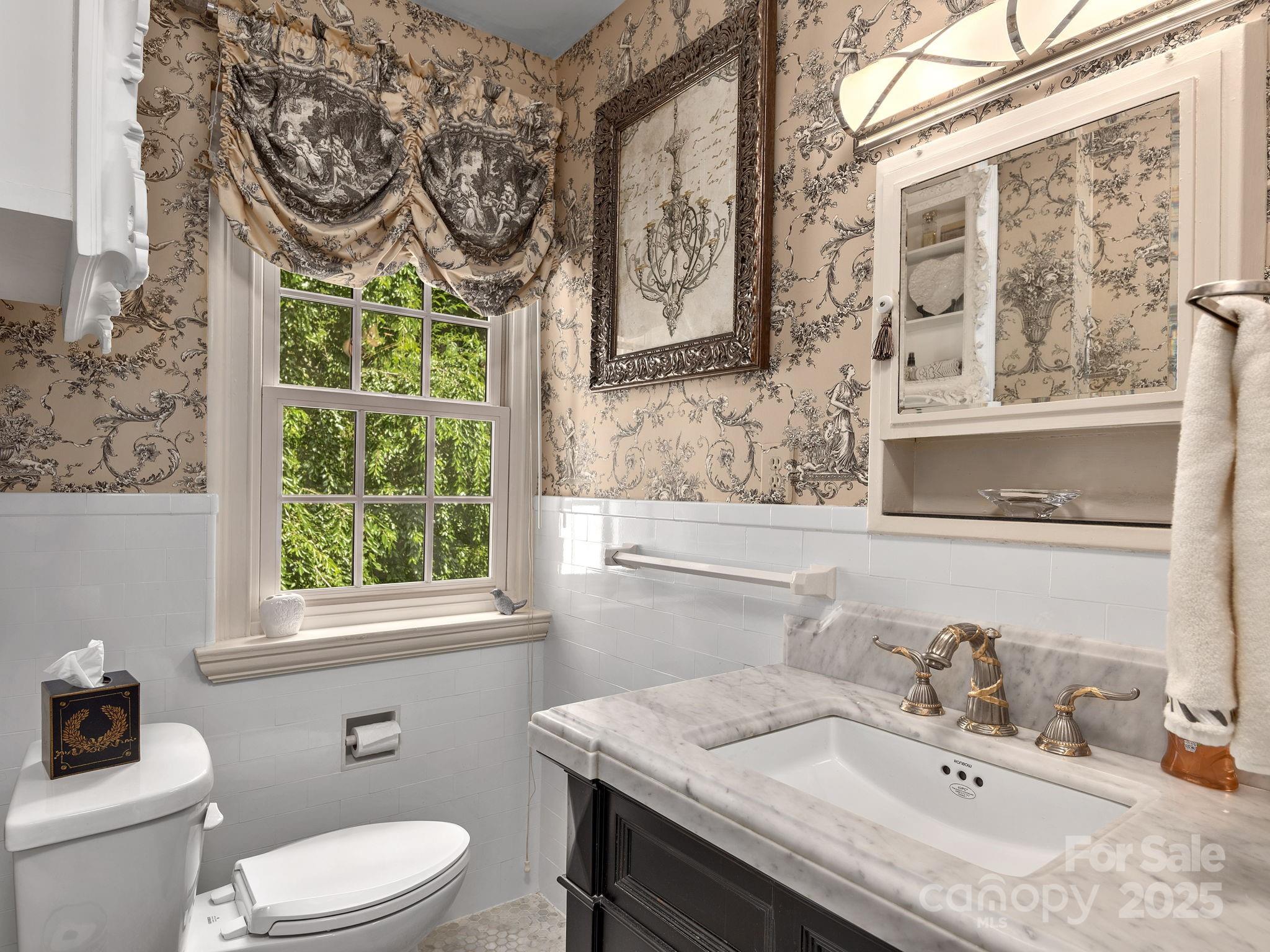 185 Macon Avenue B10 Property Photo 30