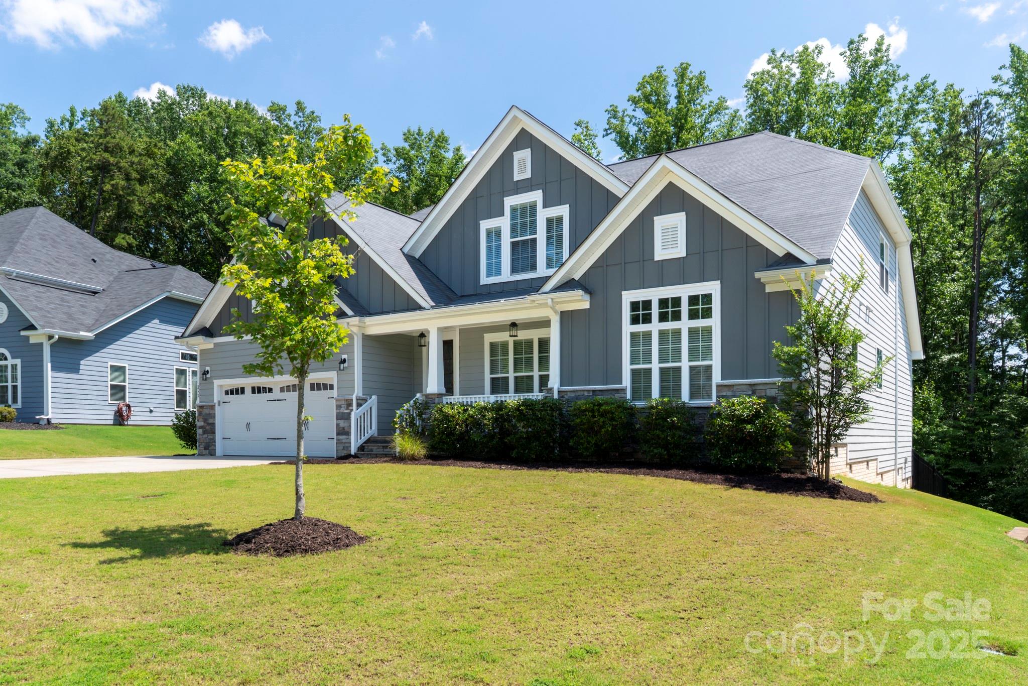 252 Broadleaf Drive Property Photo 1