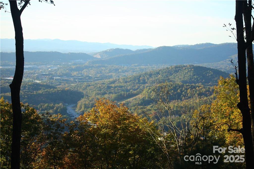 21 Casta Way Property Photo 1