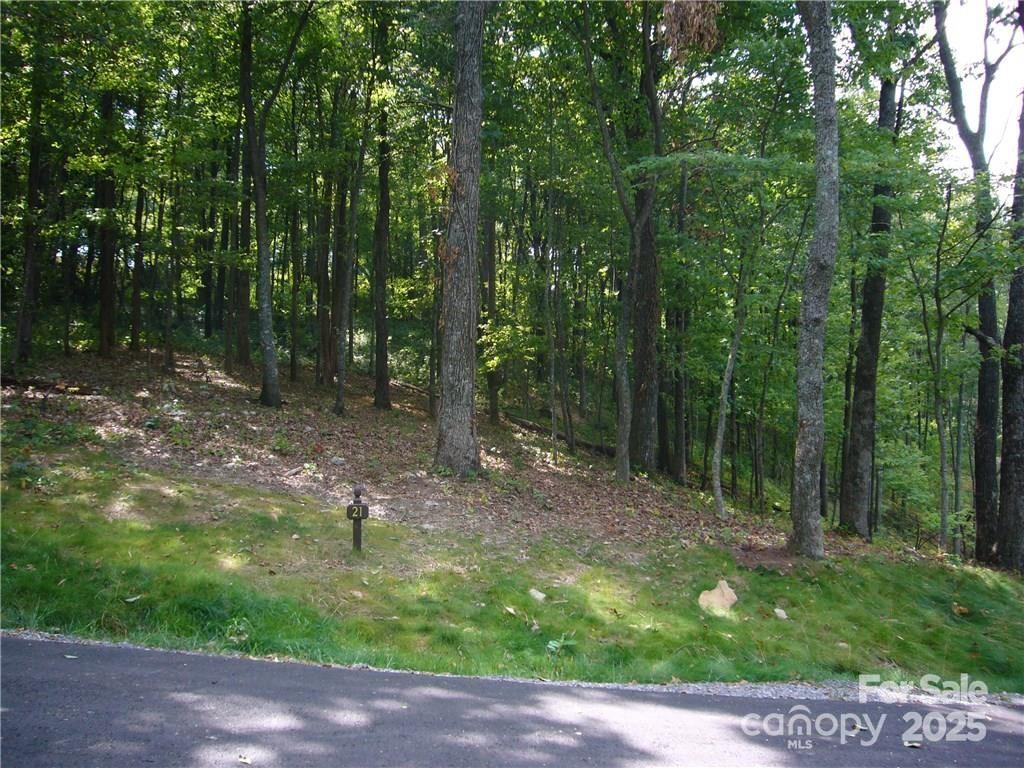 21 Casta Way Property Photo 8
