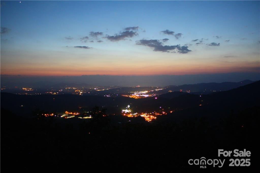 21 Casta Way Property Photo 18