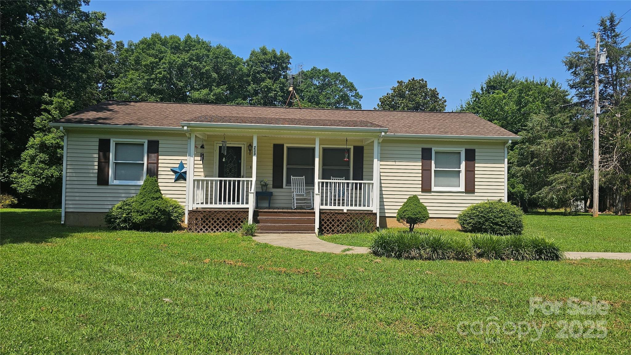 233 Hicks Road Property Photo 4