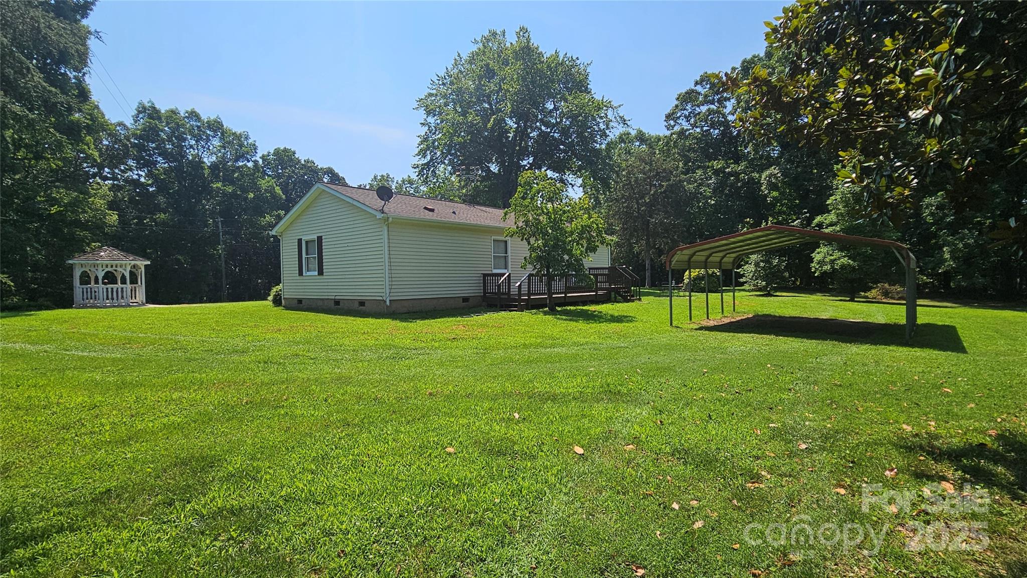 233 Hicks Road Property Photo 11