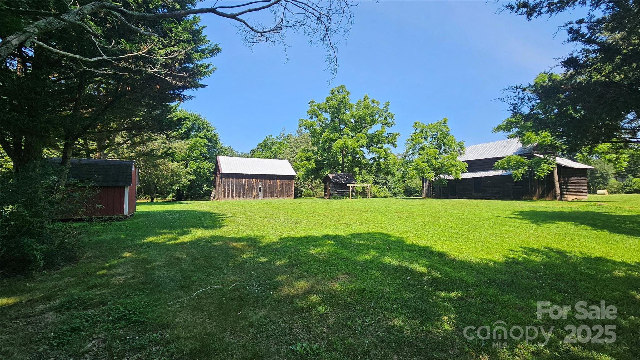 233 Hicks Road Property Photo 12