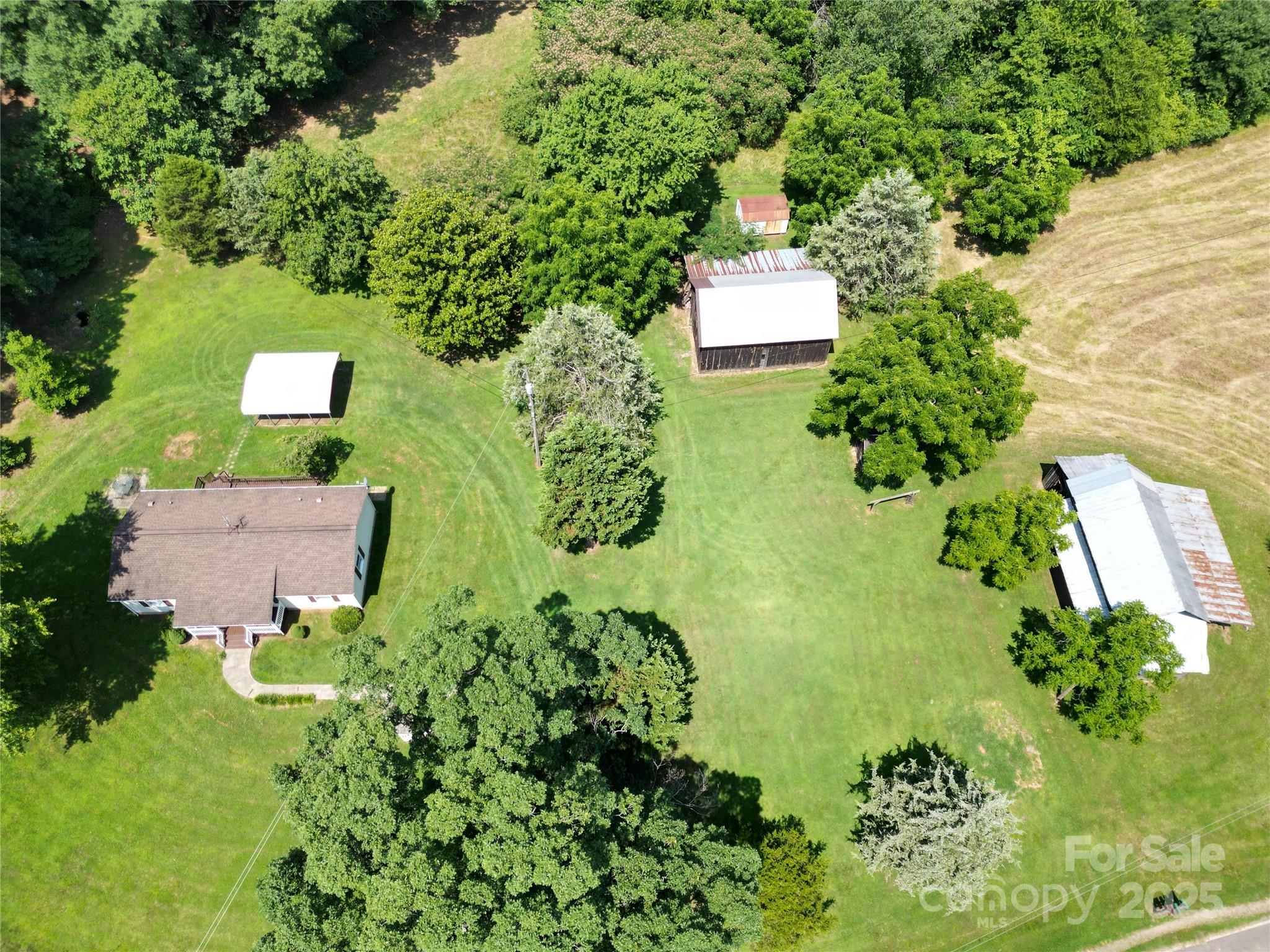 233 Hicks Road Property Photo 16