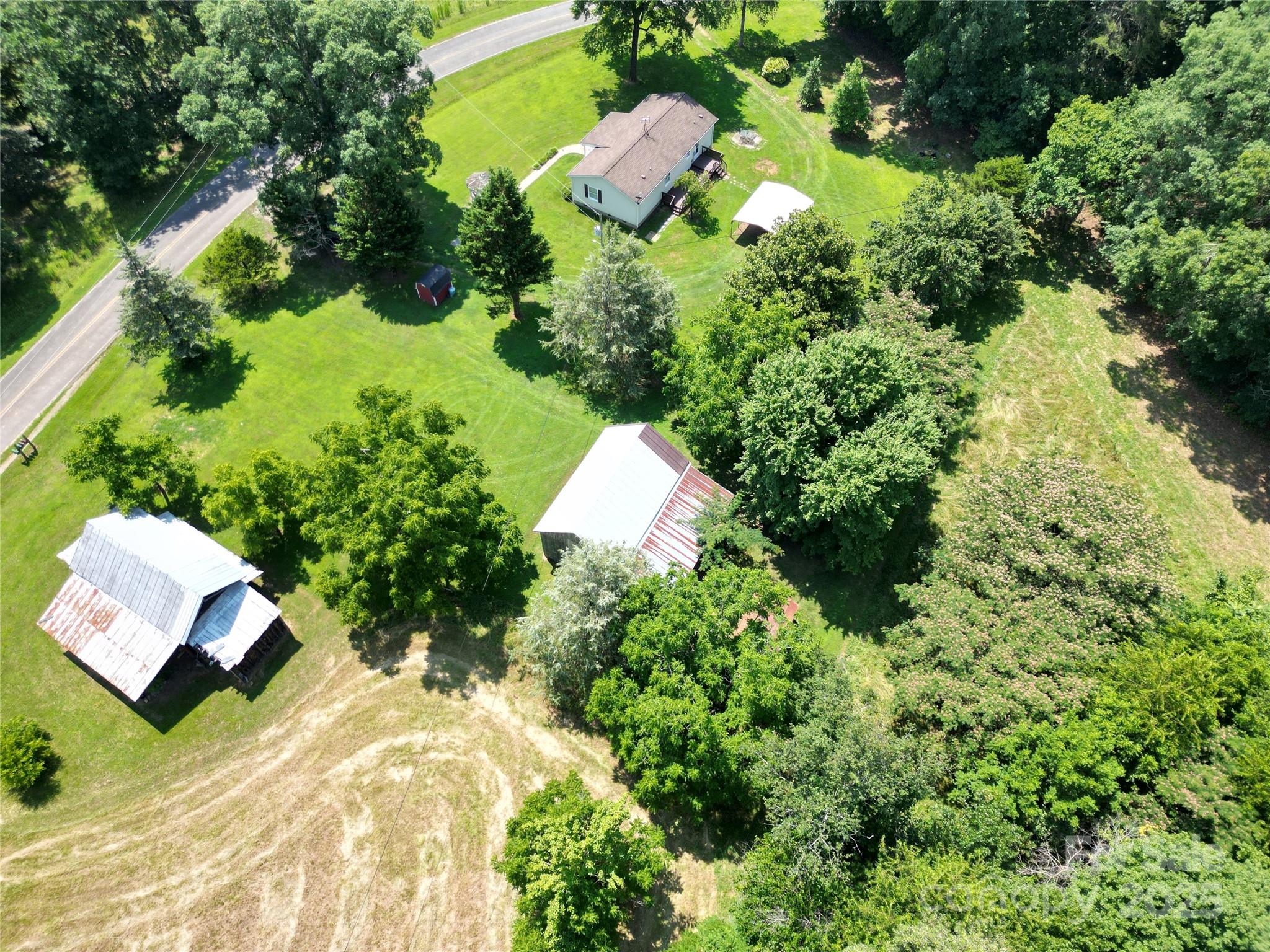 233 Hicks Road Property Photo 17