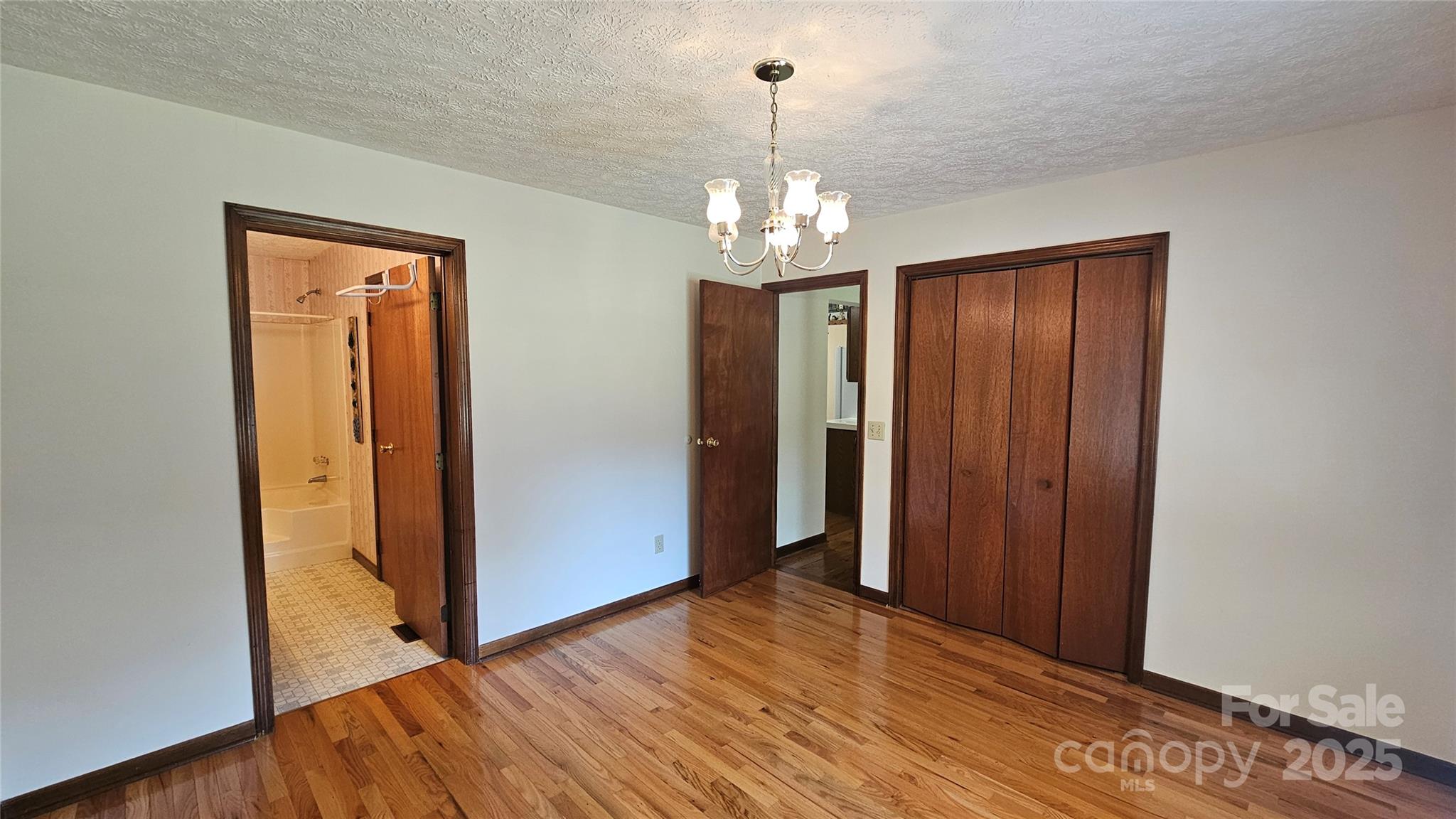 233 Hicks Road Property Photo 32