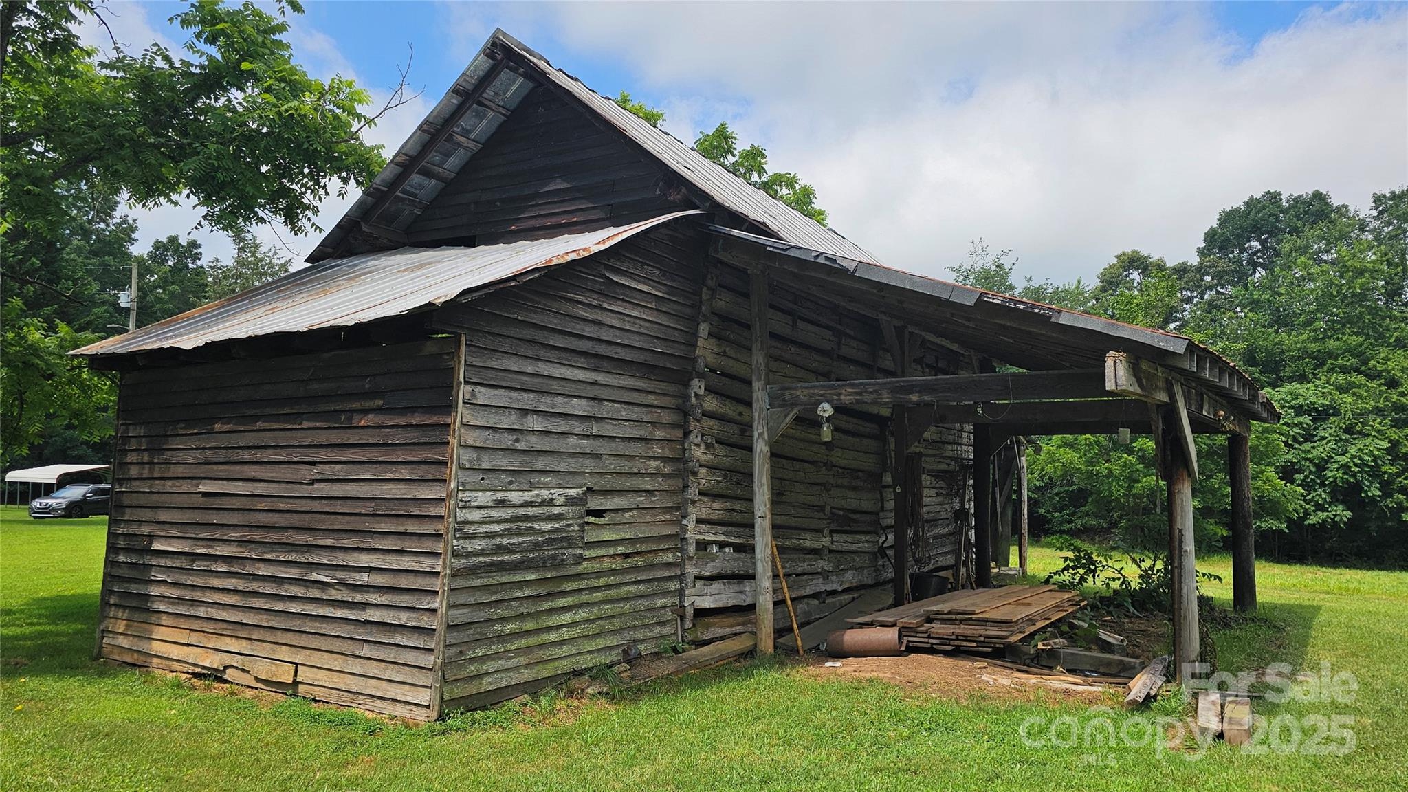 233 Hicks Road Property Photo 43