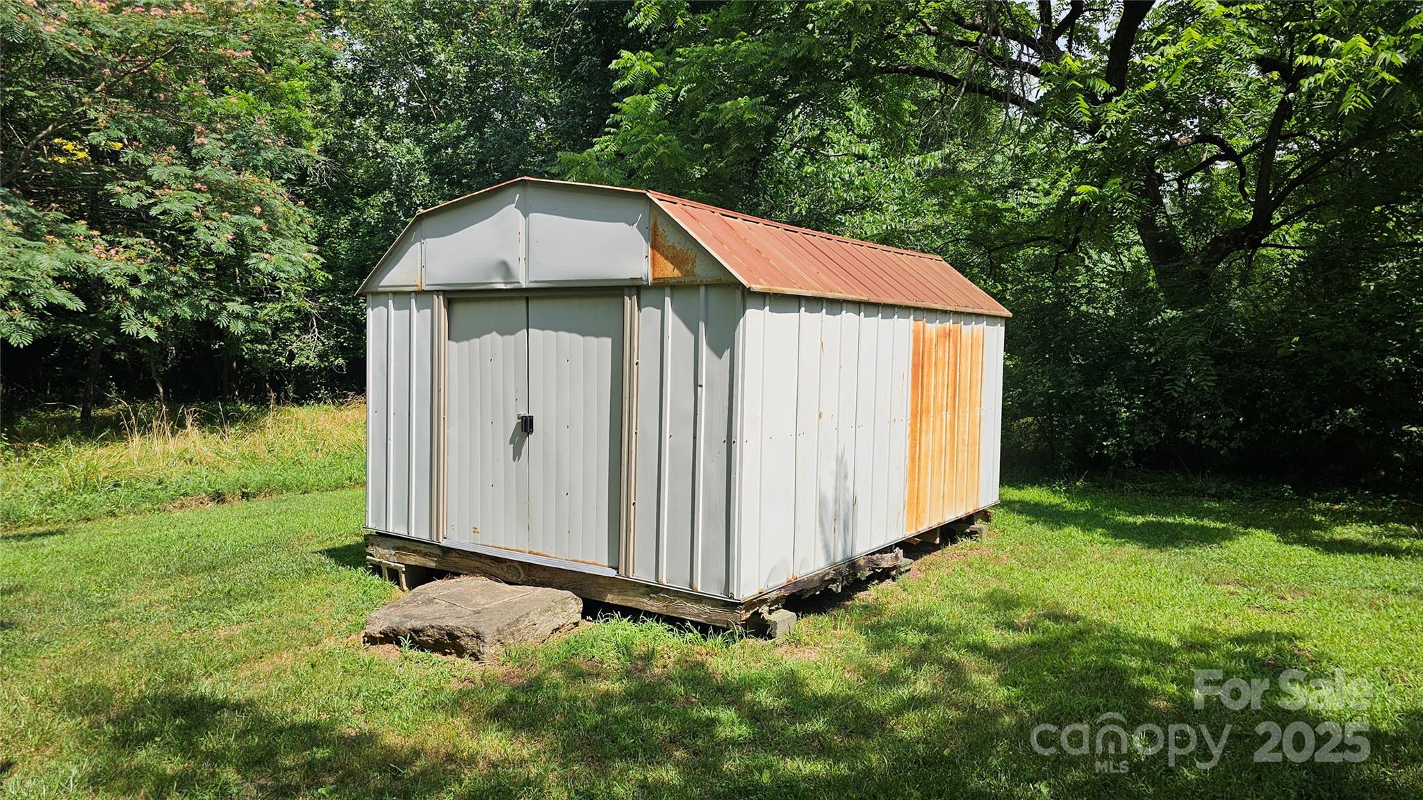 233 Hicks Road Property Photo 45