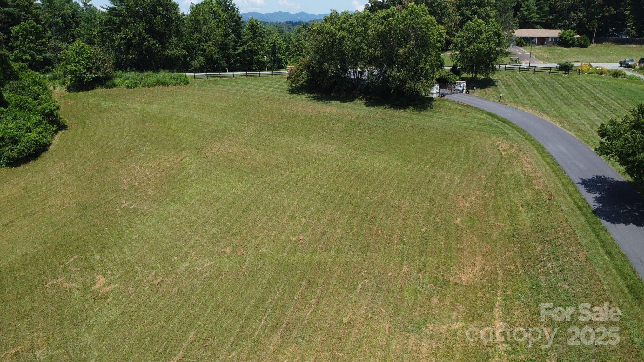 9999 Settlers Trail 38 Property Photo 5