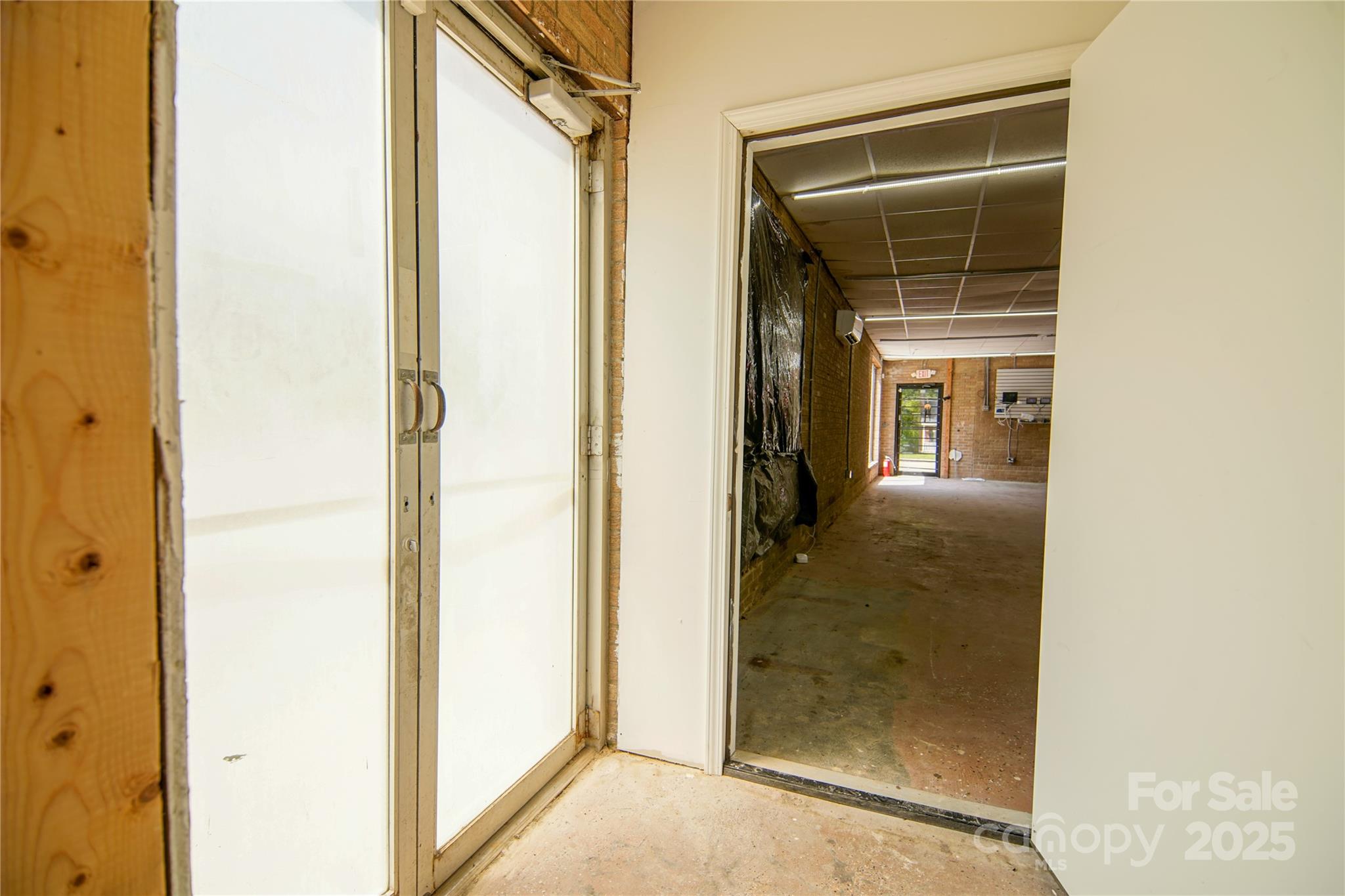 192 Columbia Street Property Photo 19