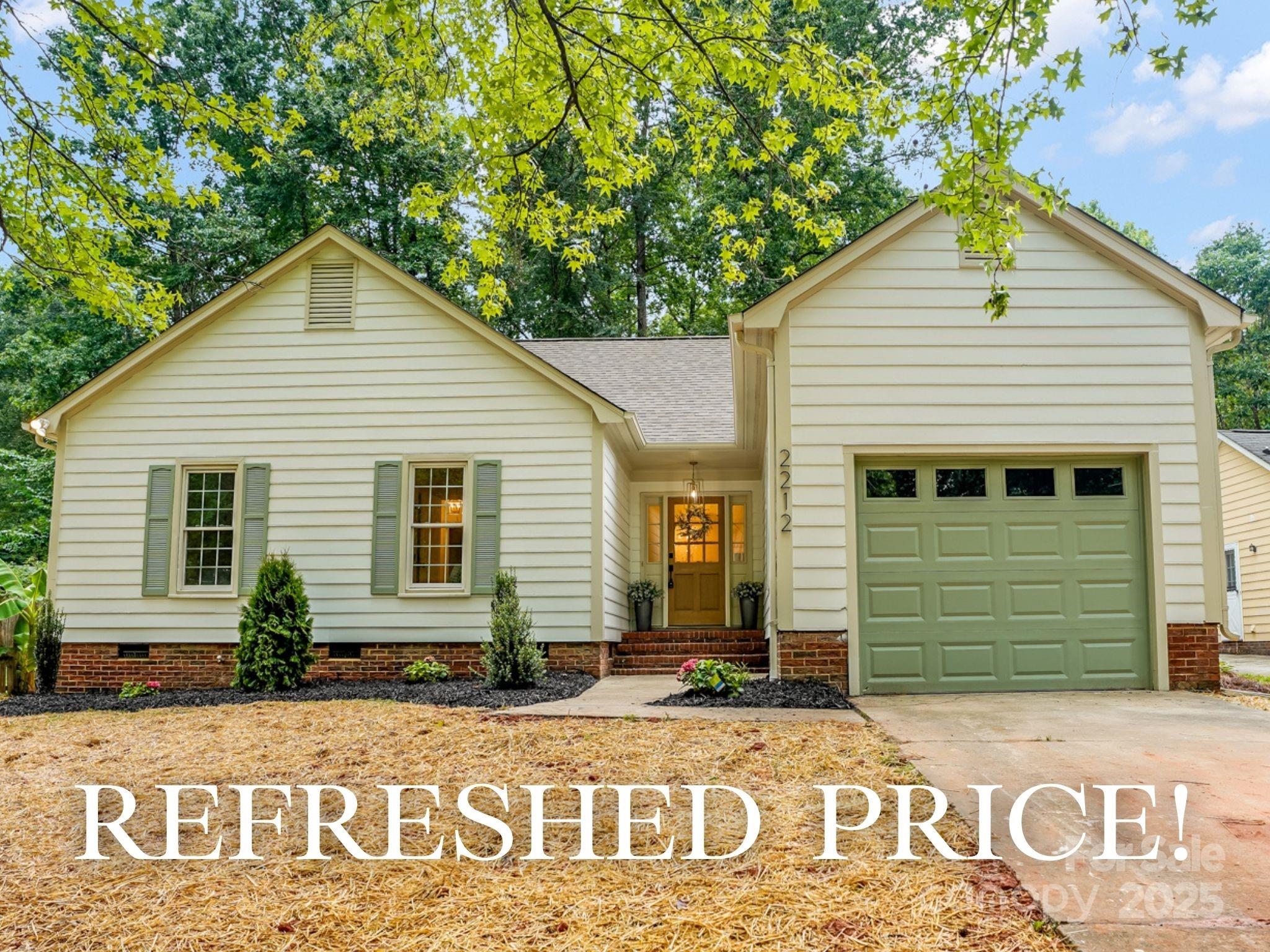 2212 Pinebrook Circle Property Photo 1
