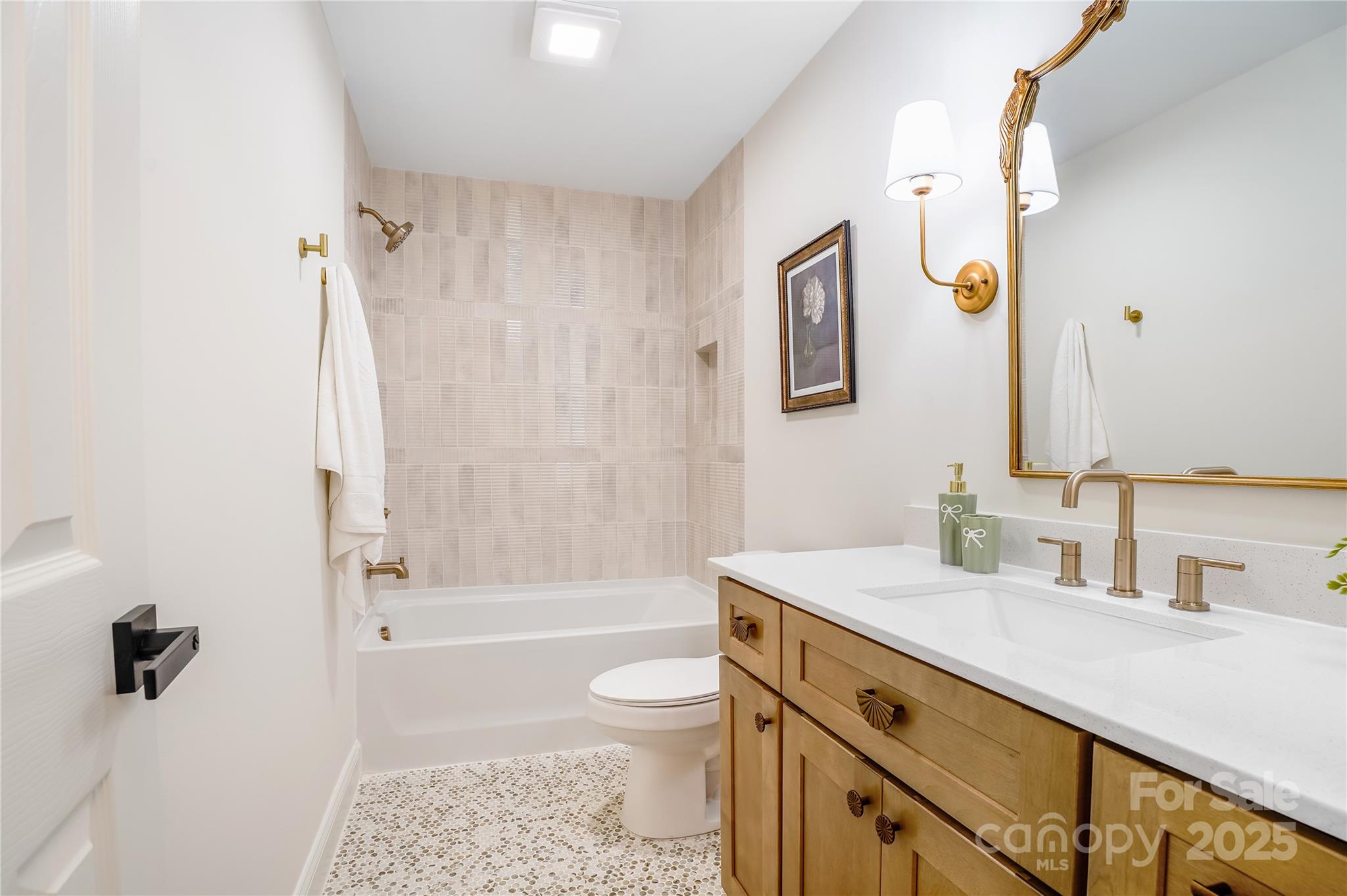 2212 Pinebrook Circle Property Photo 34