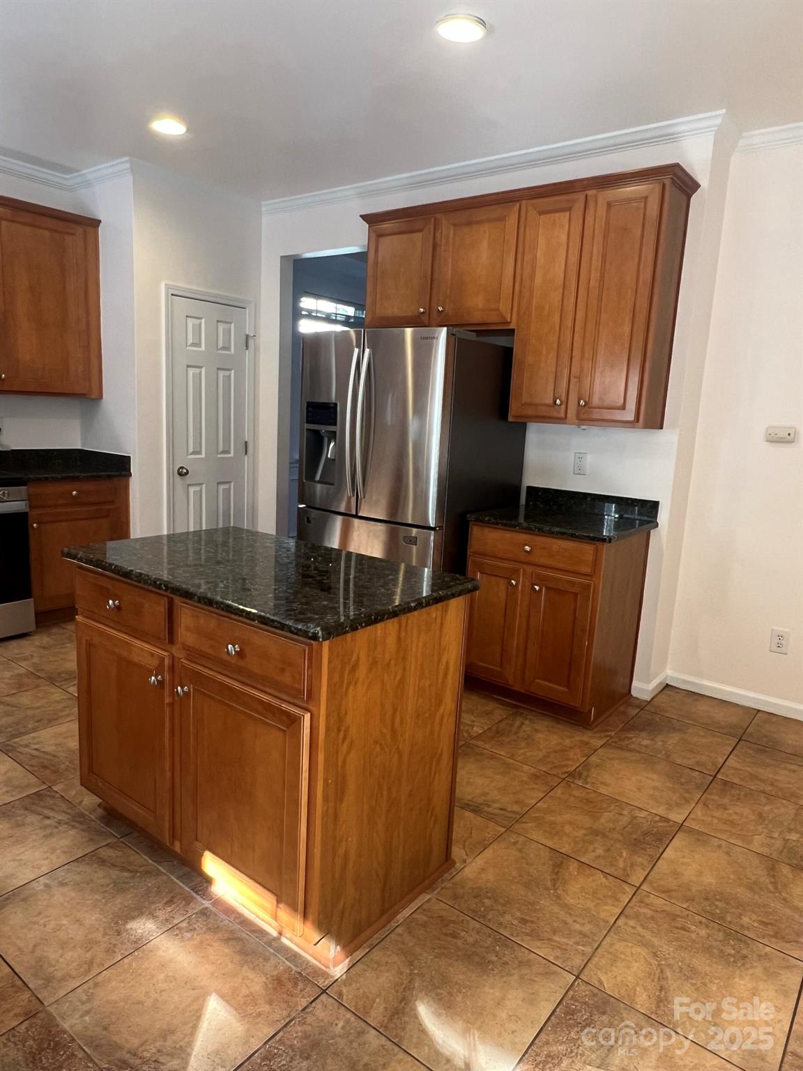2988 Legacy Park Boulevard Property Photo 12