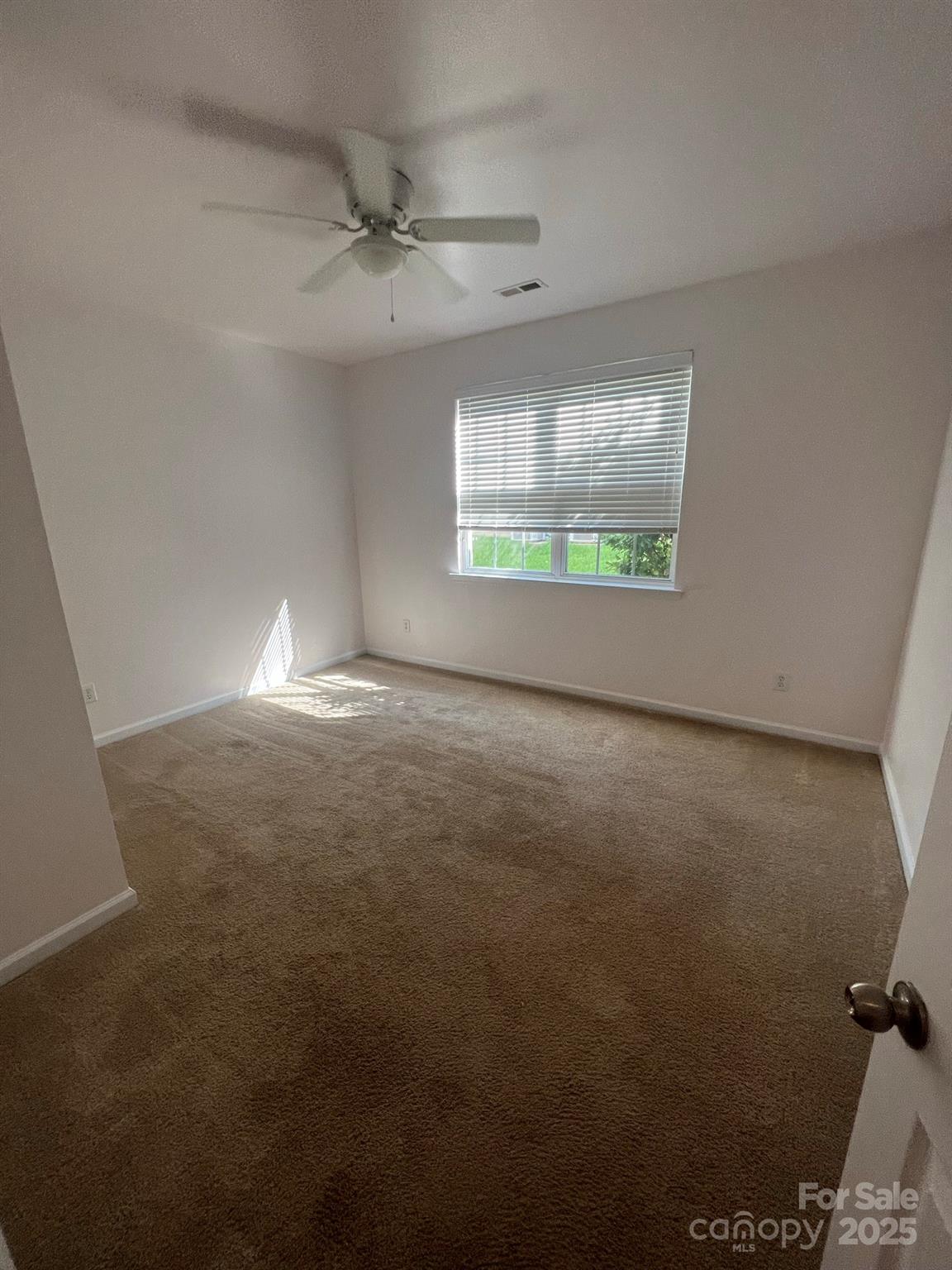 2988 Legacy Park Boulevard Property Photo 19