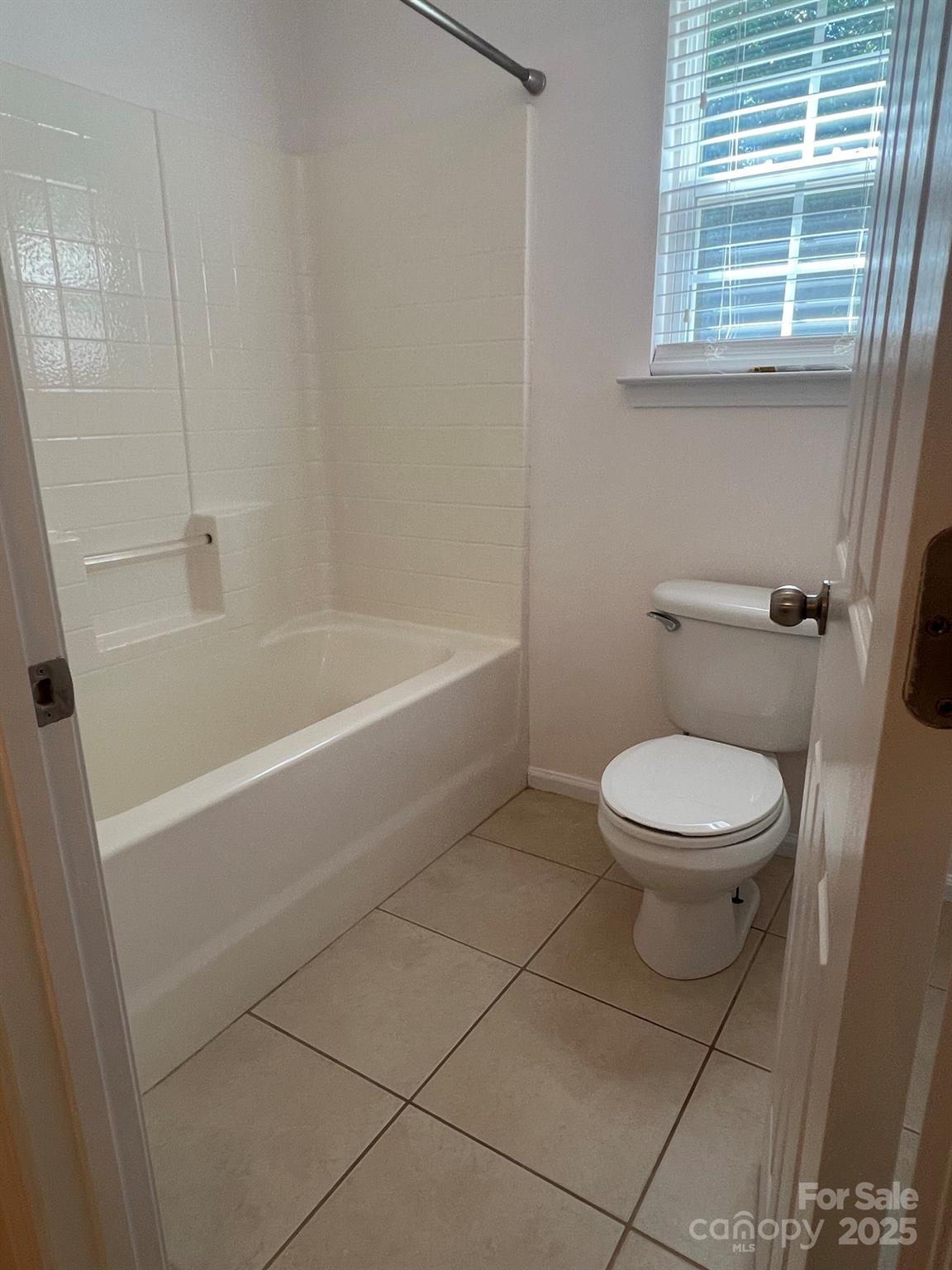 2988 Legacy Park Boulevard Property Photo 28