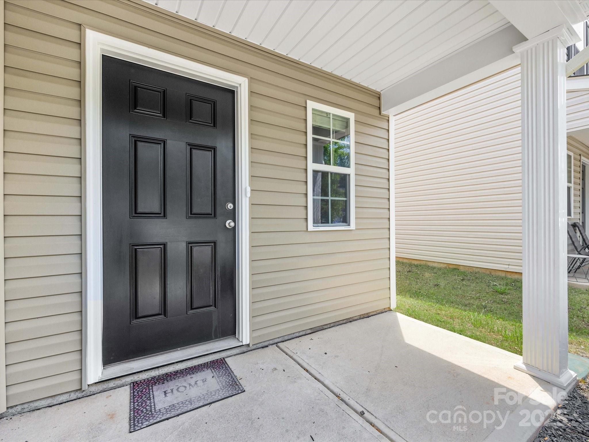 9136 Creedmore Hills Drive Property Photo 4