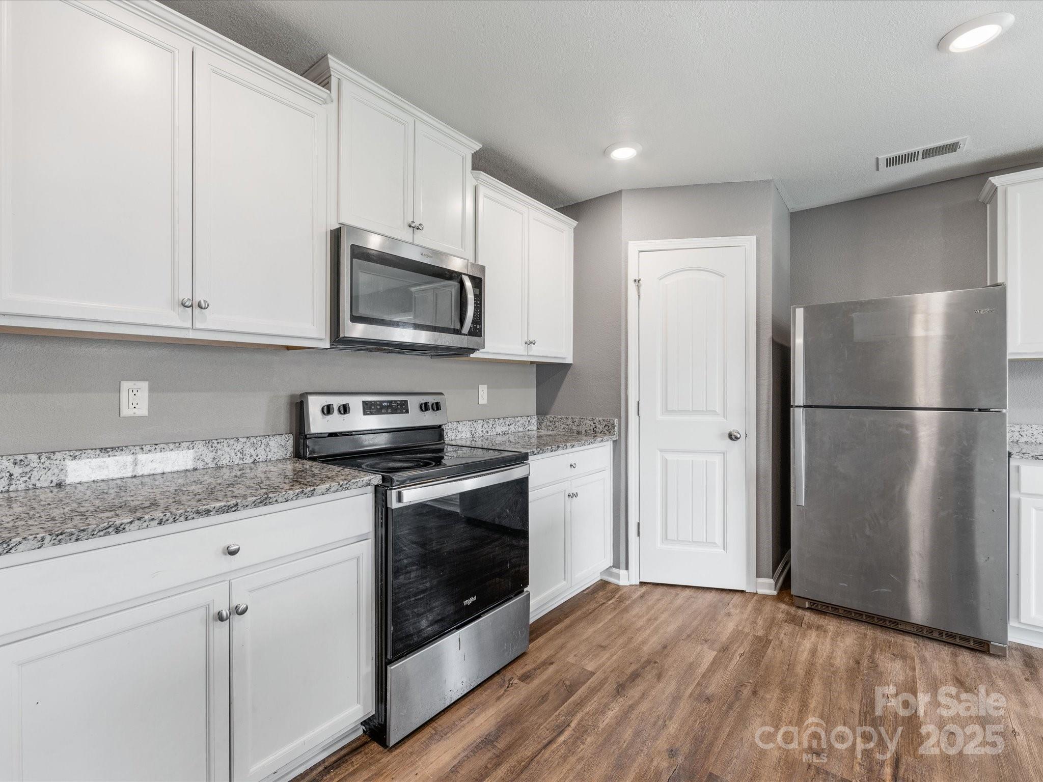 9136 Creedmore Hills Drive Property Photo 17