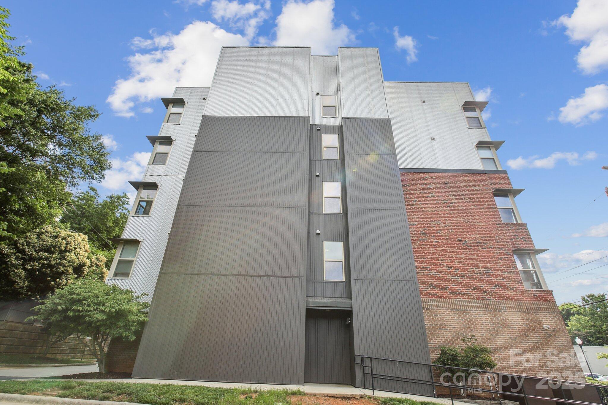 630 Calvert Street 410 Property Photo 3