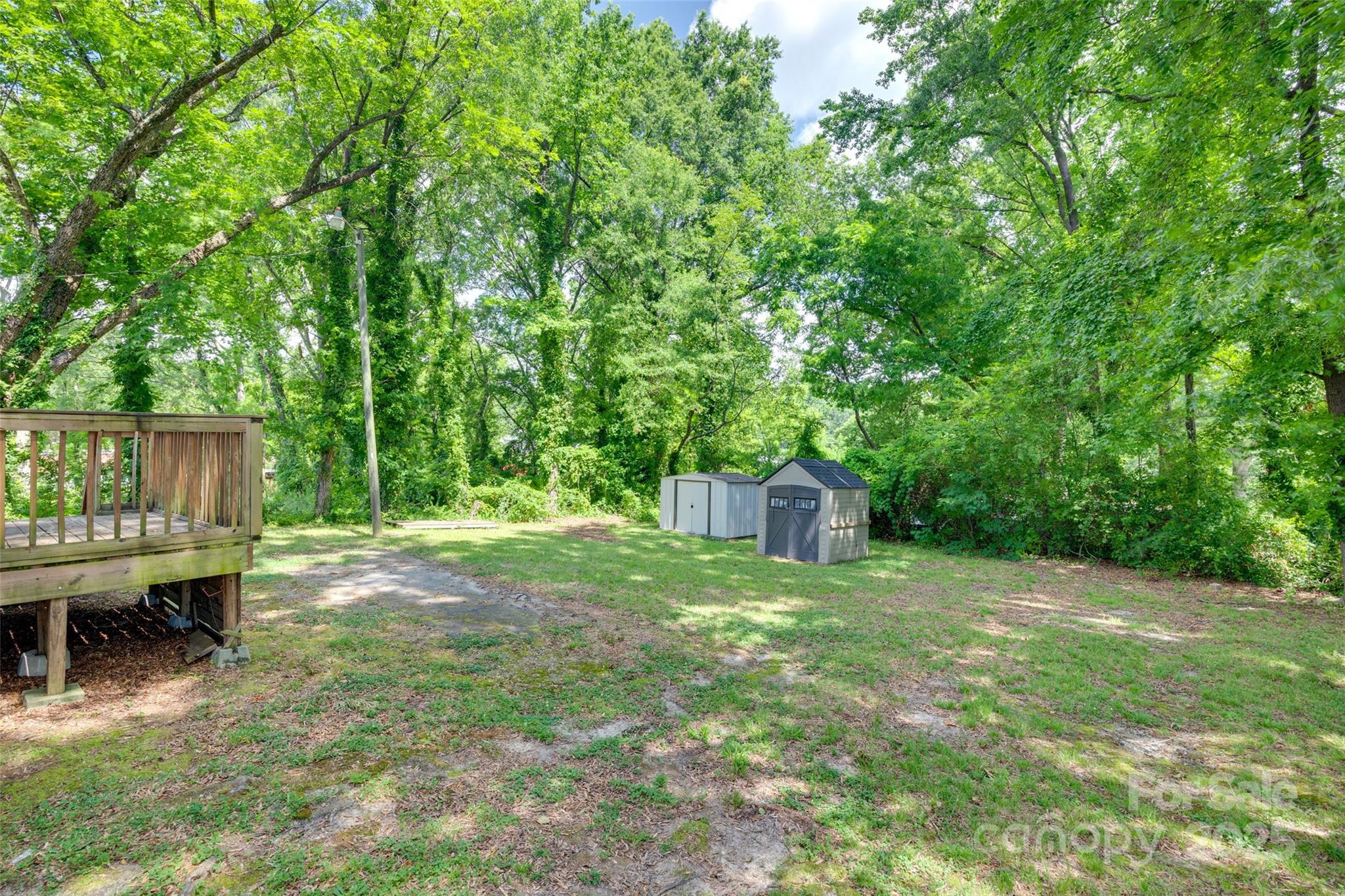 104 W Maryland Avenue Property Photo 26