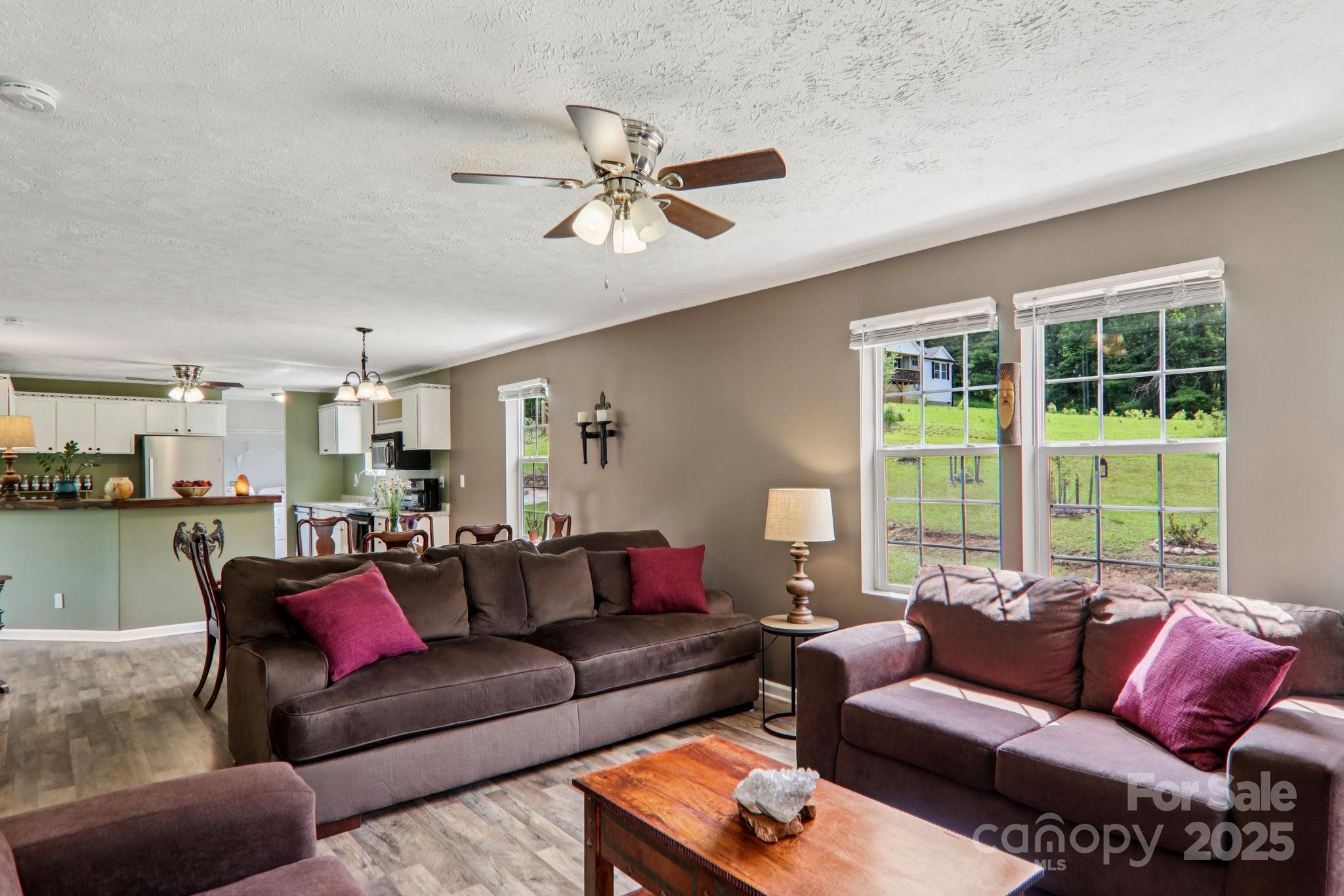 1282 Spicer Cove Road Property Photo 11