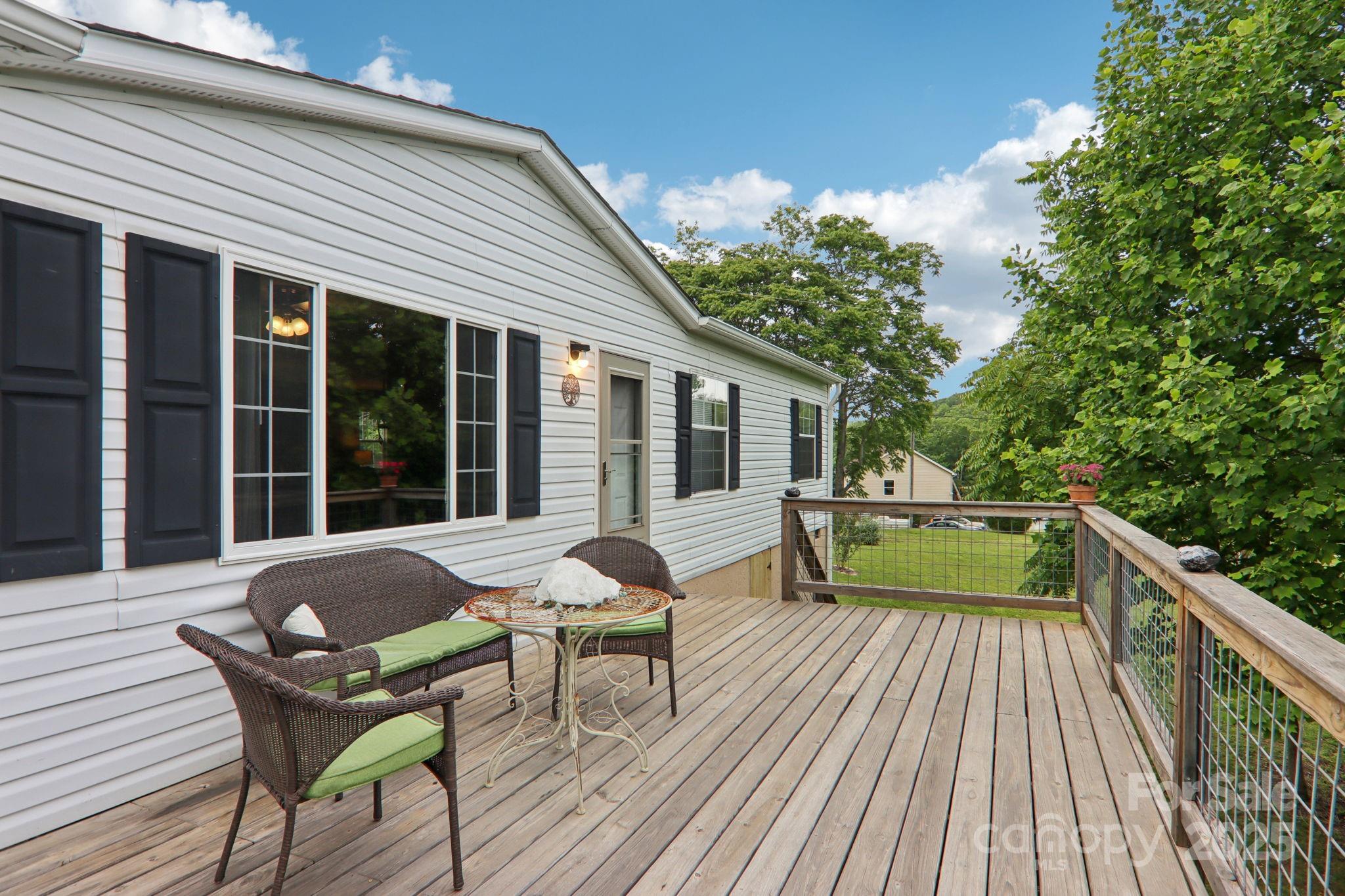 1282 Spicer Cove Road Property Photo 27