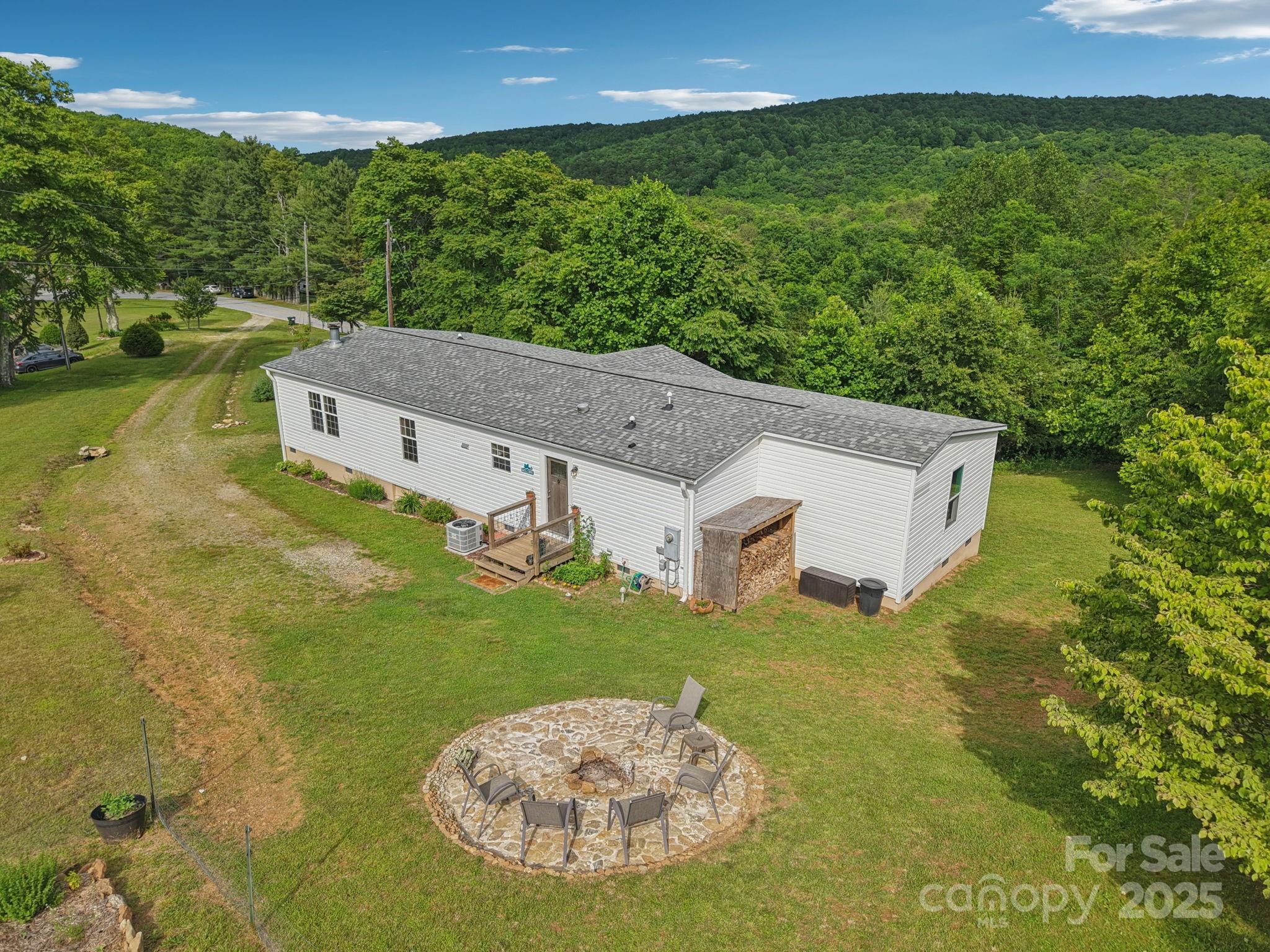 1282 Spicer Cove Road Property Photo 30
