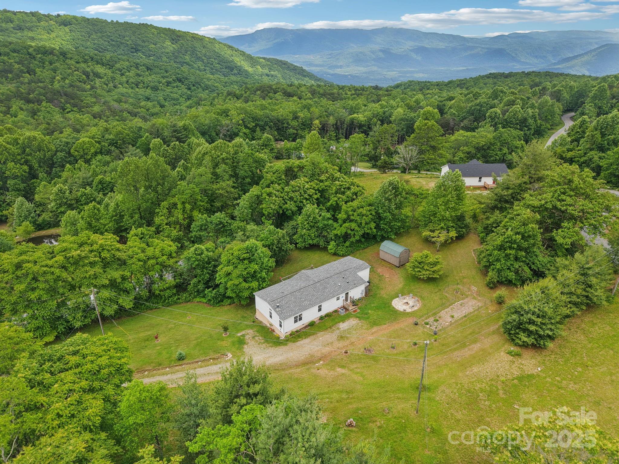 1282 Spicer Cove Road Property Photo 39