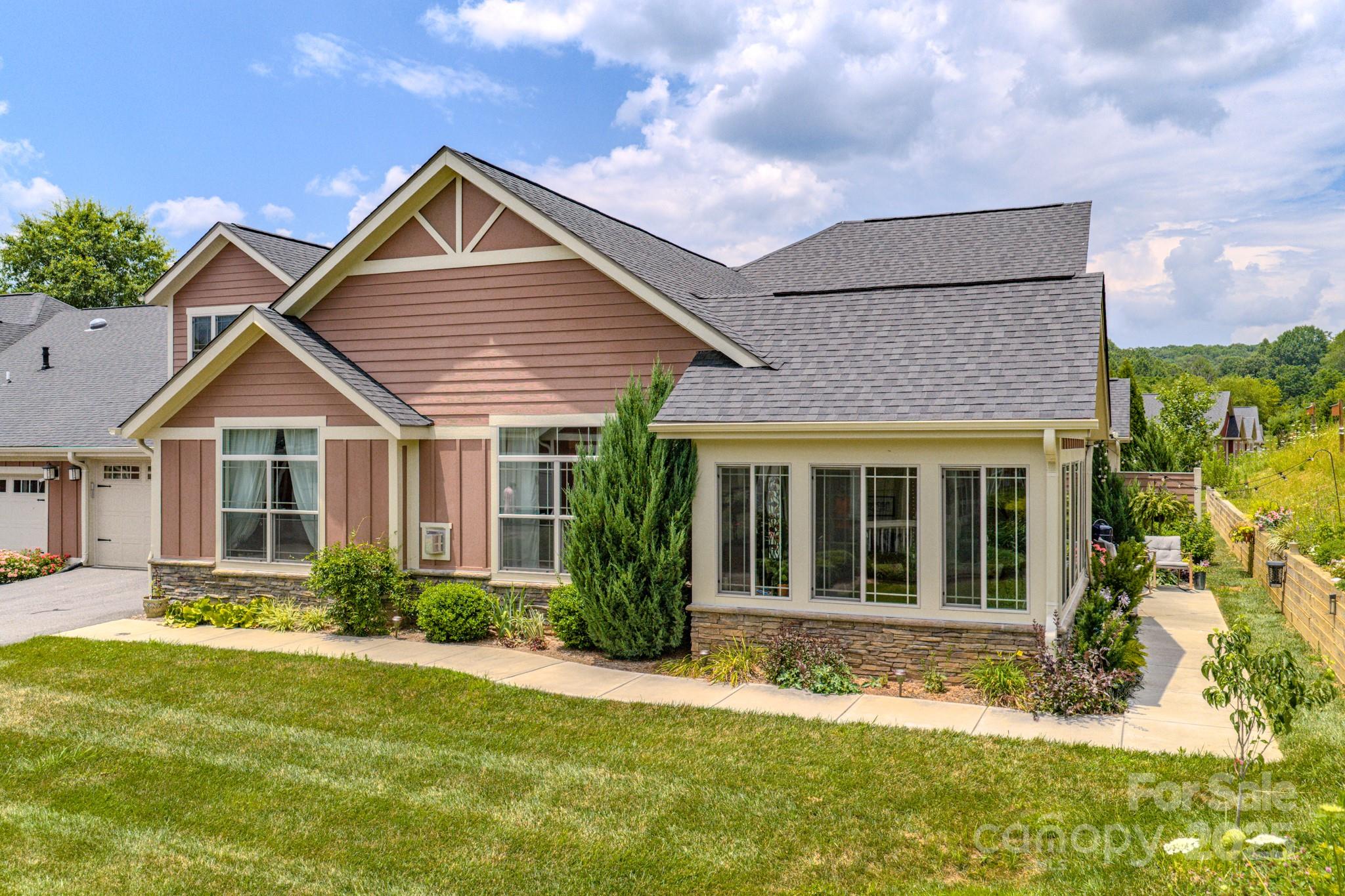 38 Westfield Way Property Photo 1