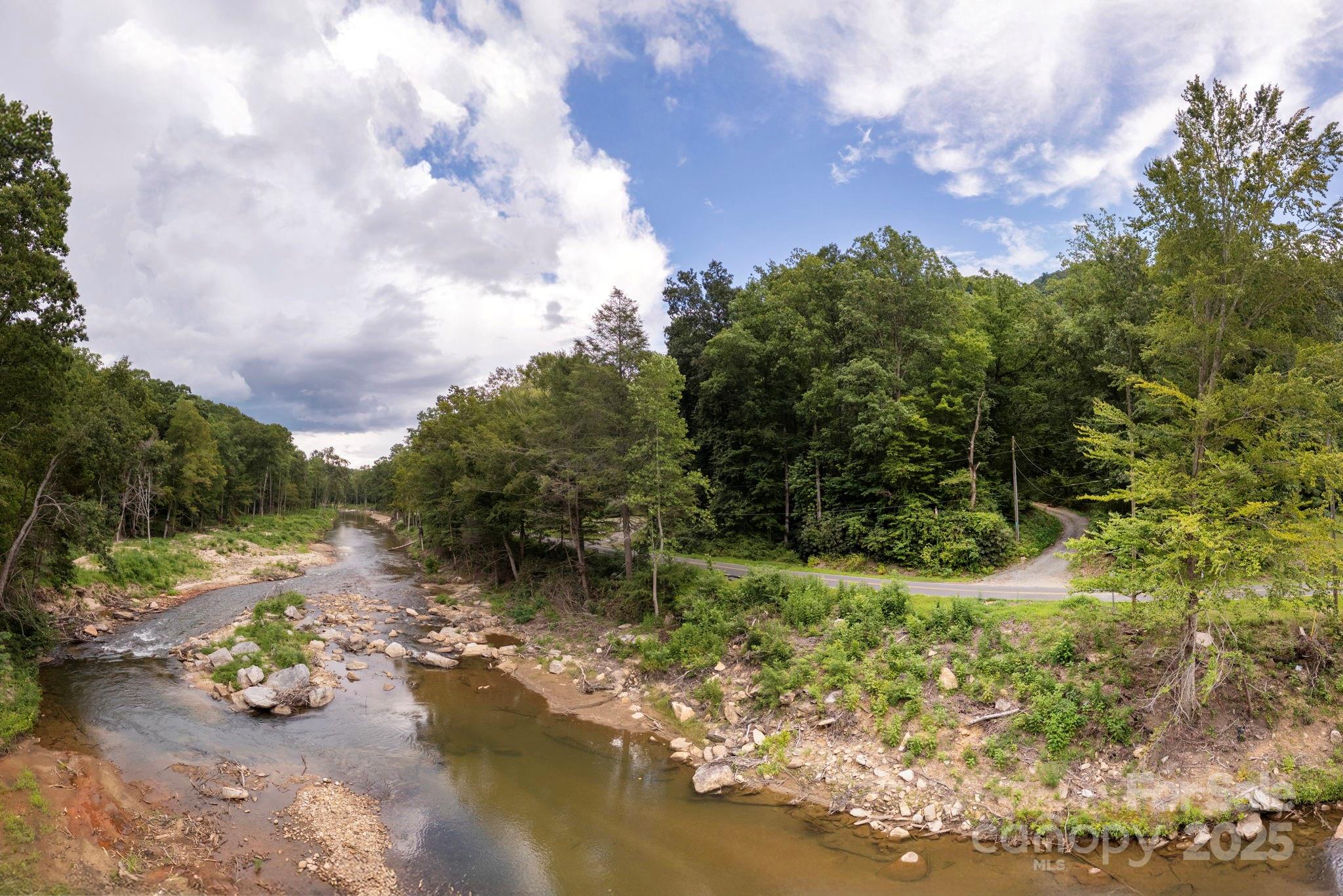 000 Green River Cove Road Property Photo 17